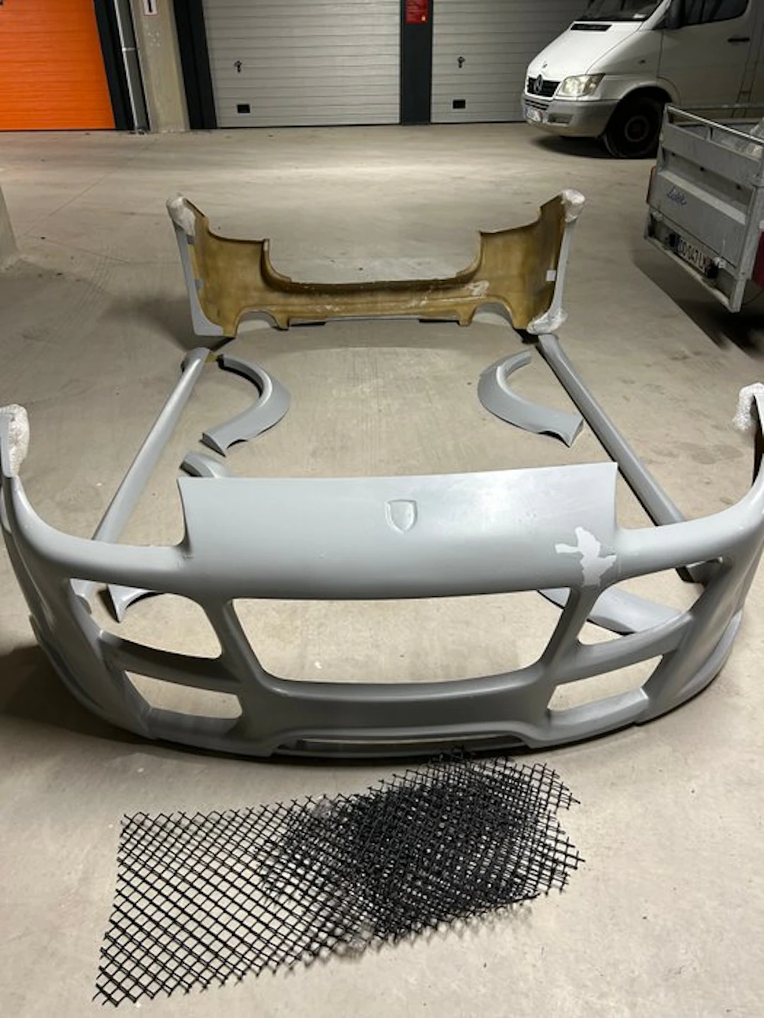 Car part (1) - Porsche - Kit carrosserie pare-chocs avant et arrière