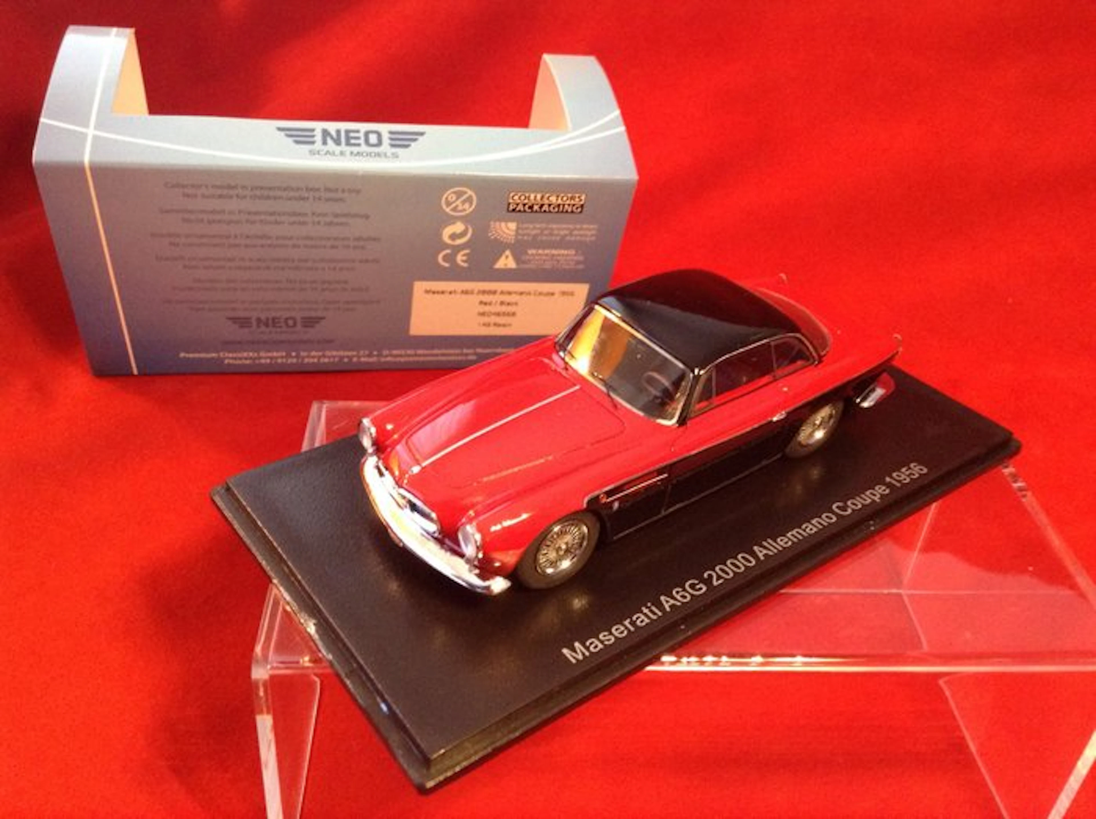 Neo Scale Models 1:43 - Model sports car - ref
