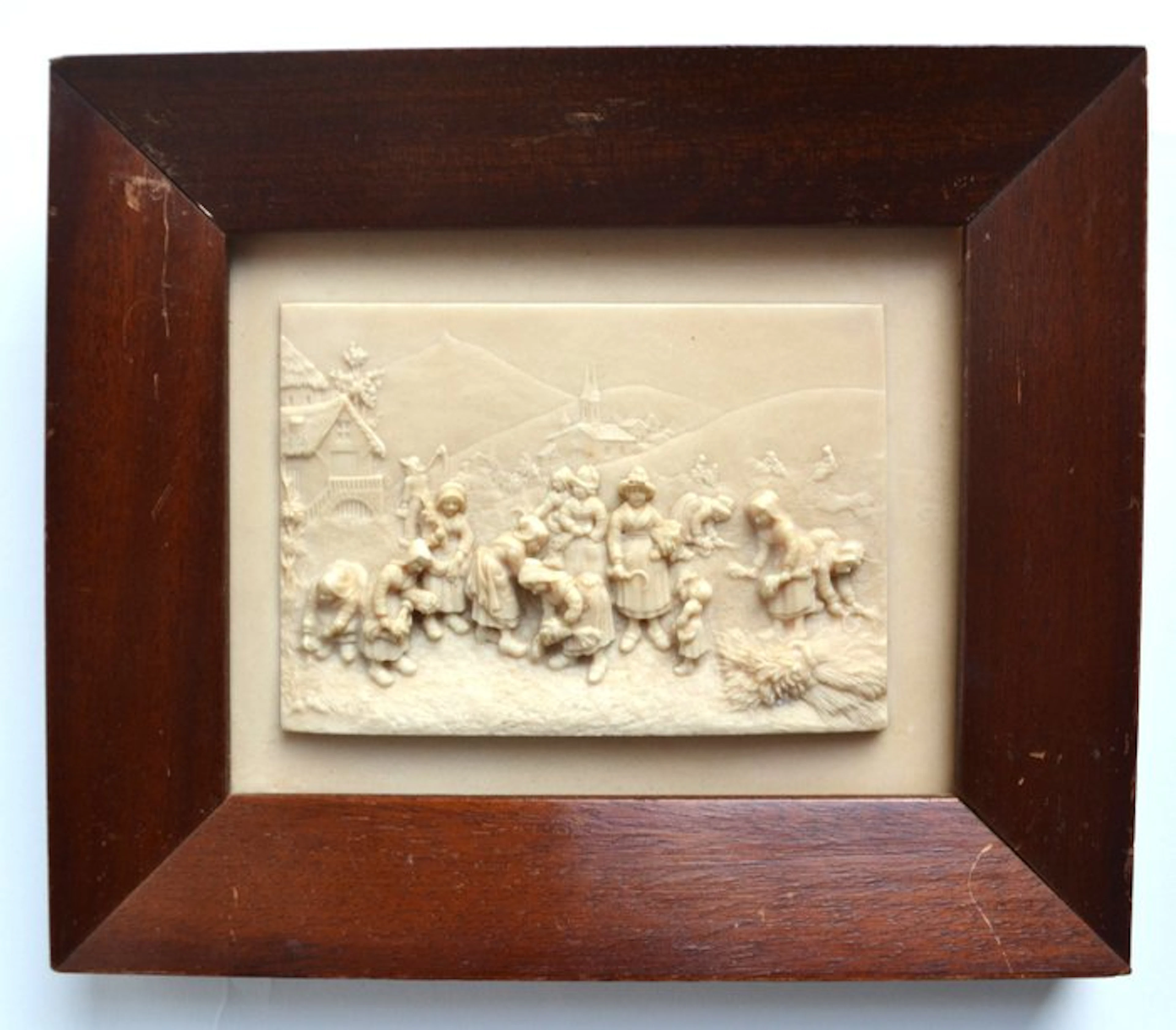 Plaque - Limestone, Mahogany
