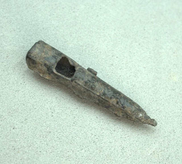 Medieval pewter pilgrim whistle - 38 mm