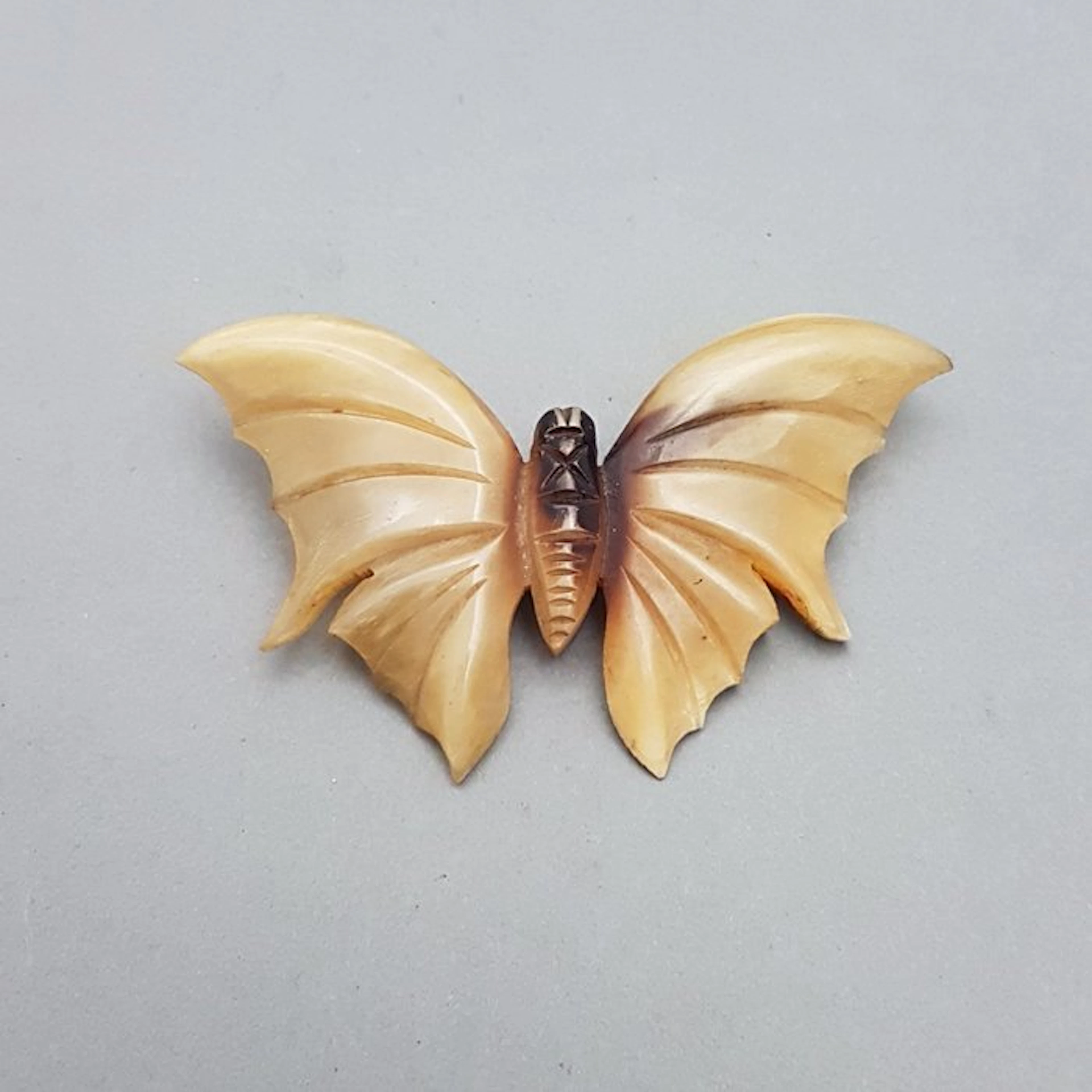 Art Deco, Butterfly, Hoorn - Brooch