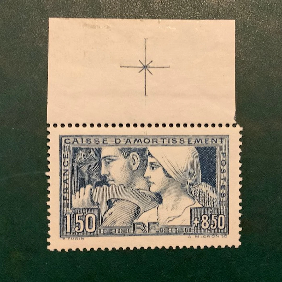 France 1928 - The work centered with a perforated edge...