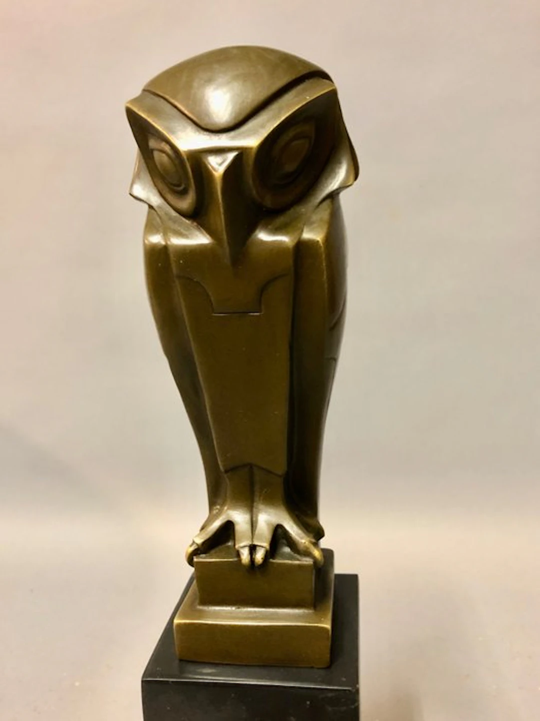 Sculpture, Art Deco Uil naar Altorf - 33 cm - Bronze