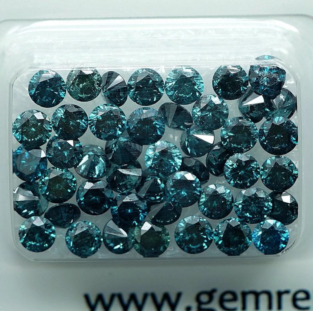 No reserve price - 46 pcs Diamond (Colour-treated) - 5.07...
