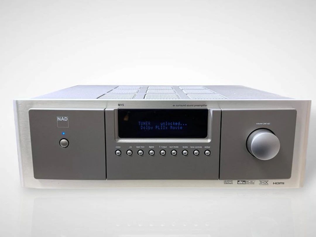 NAD - Masters Series M15 Surround Sound Processor / Preamplifier