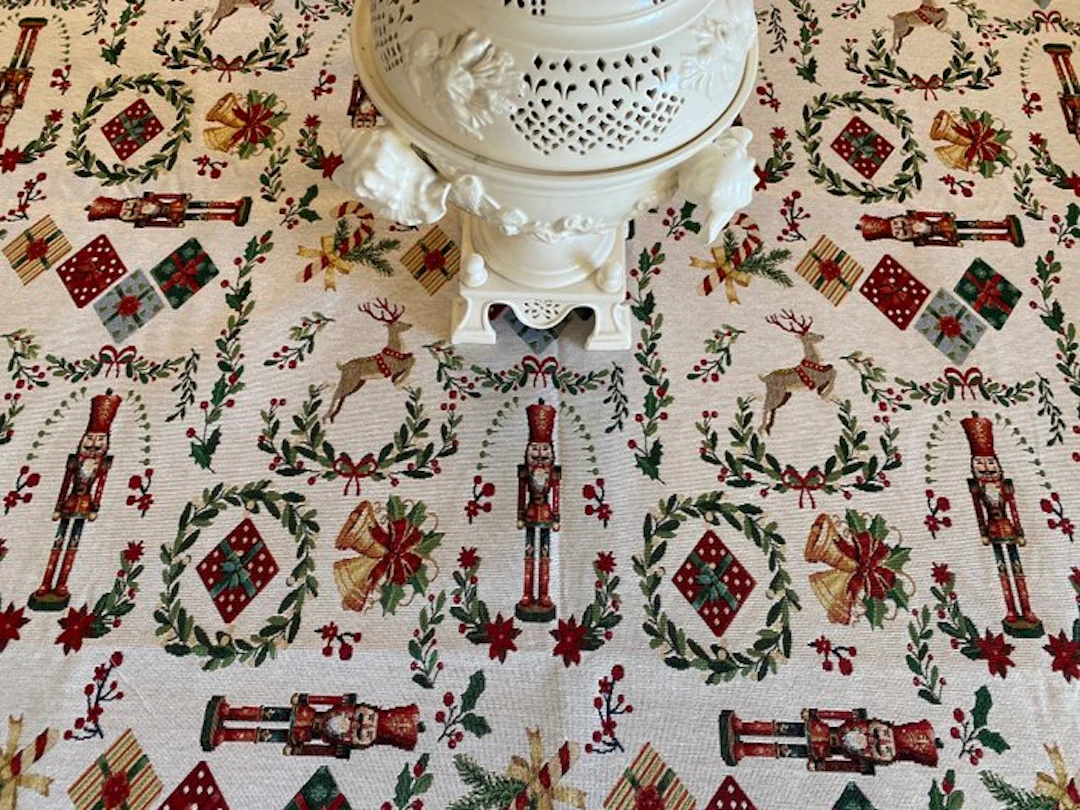 san Leucio - Large Gobelin tapestry-style traditional...
