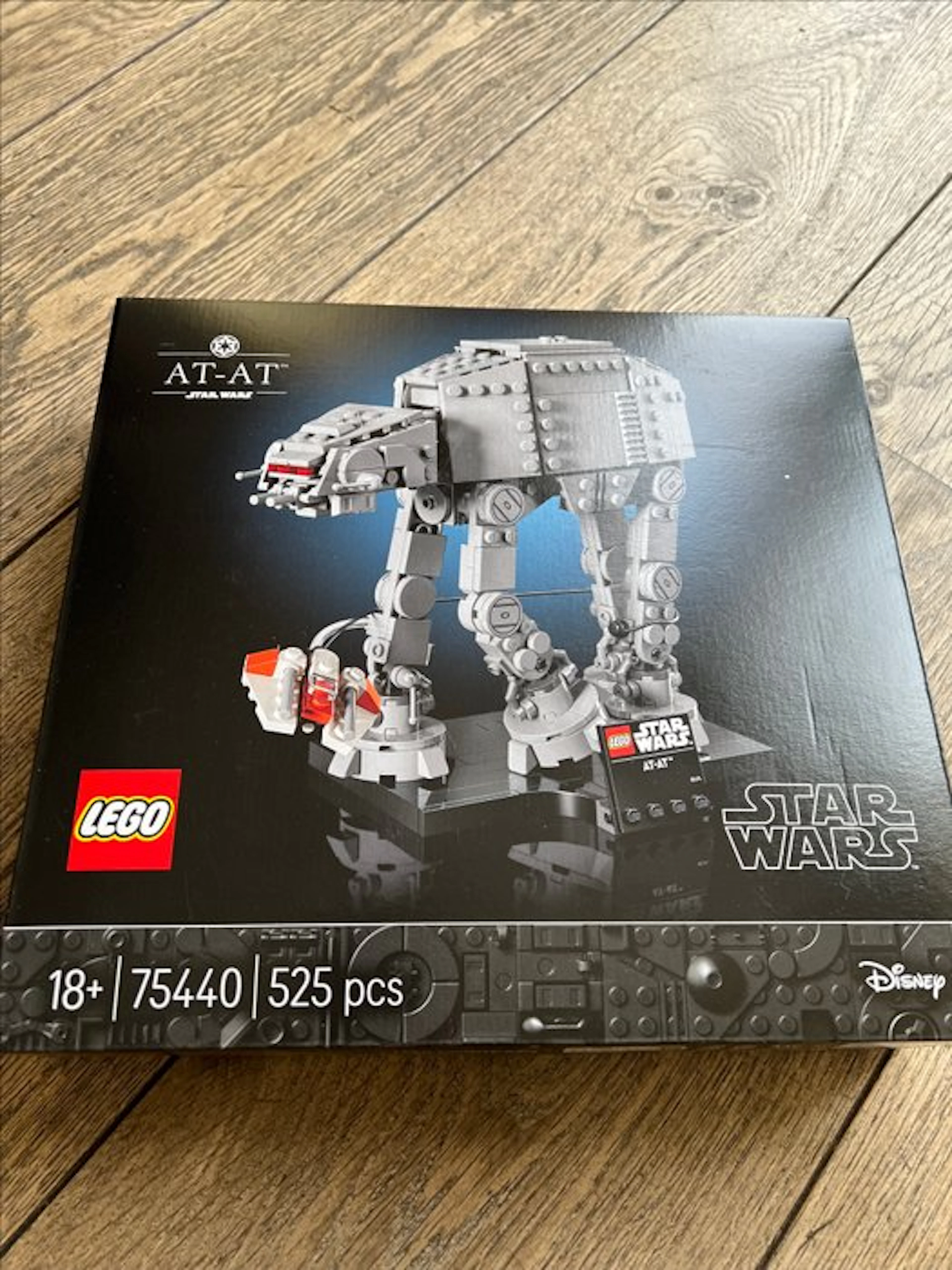 LEGO Set - 75440 - Star Wars - AT-AT