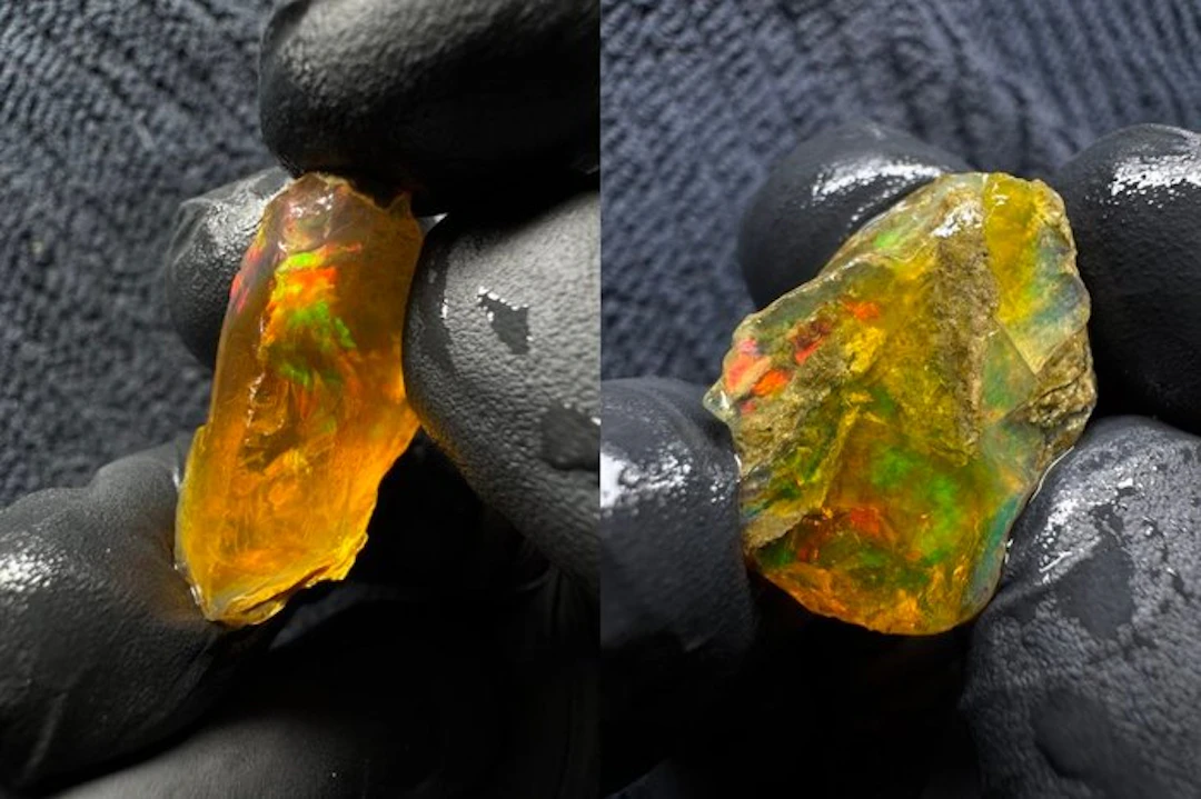 Opal Rough- 9.9 g - (2)