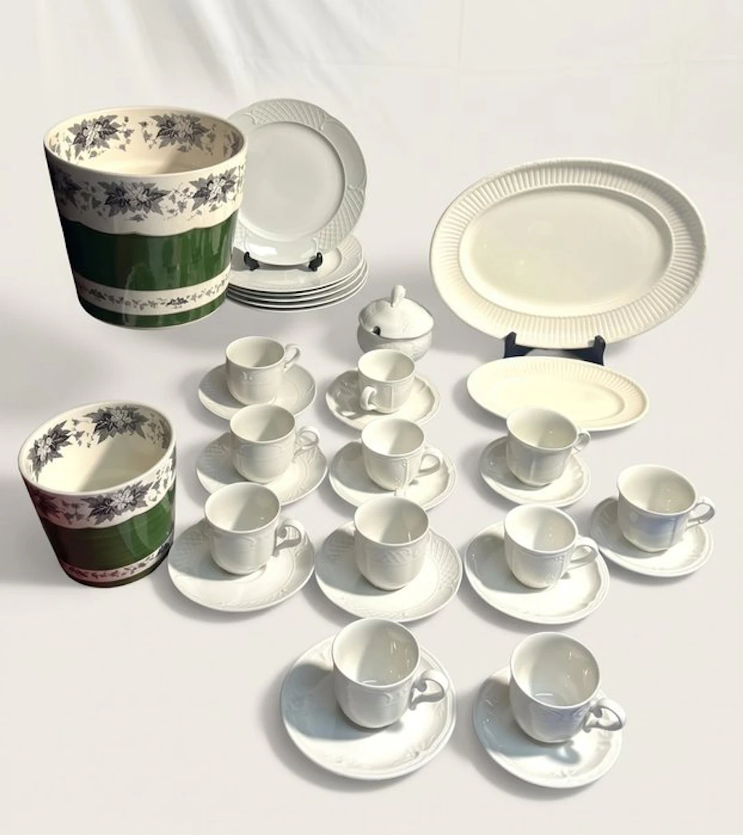 Villeroy & Boch - Table service (33) - Cortina - Porcelain