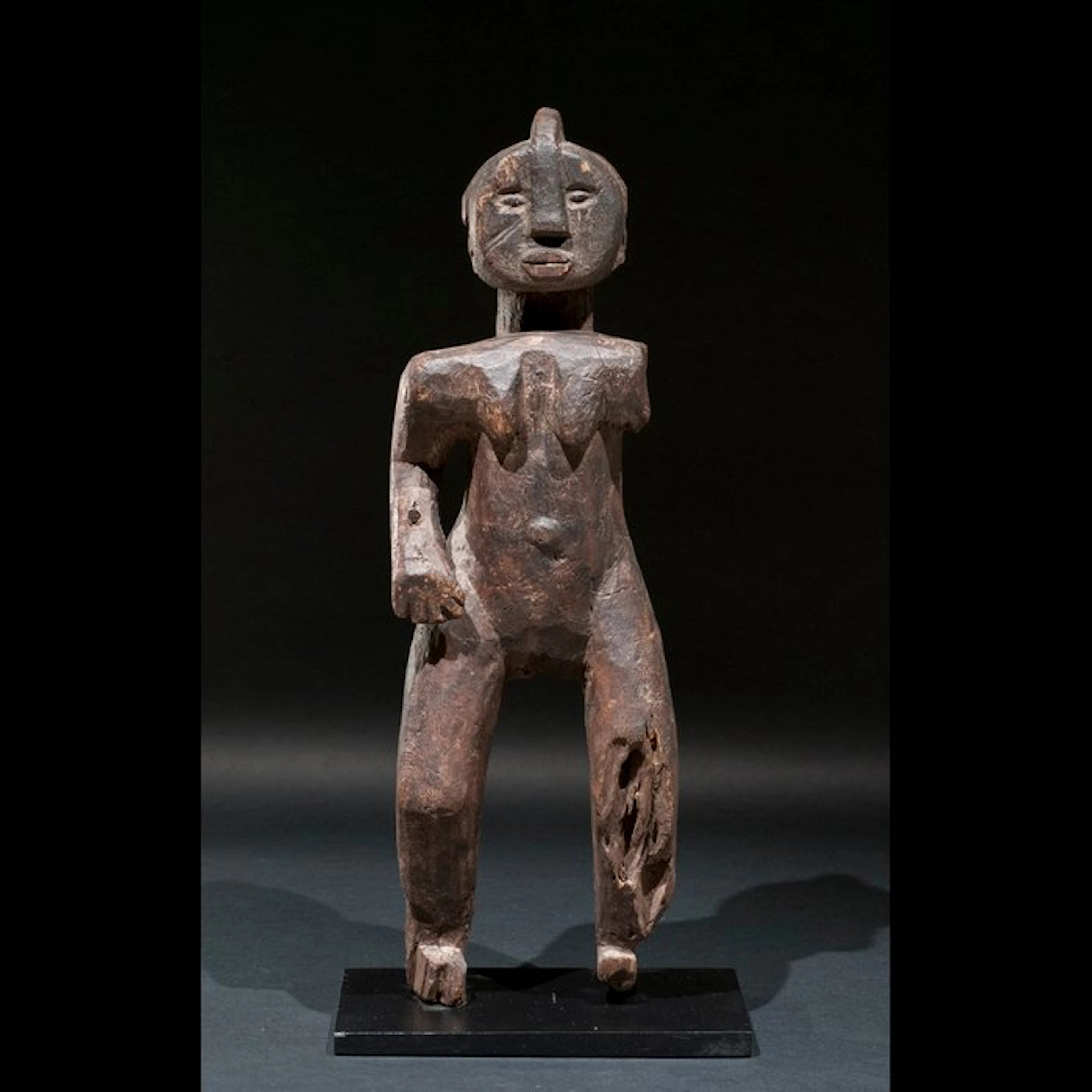 Ancient statue - Igala - Nigeria