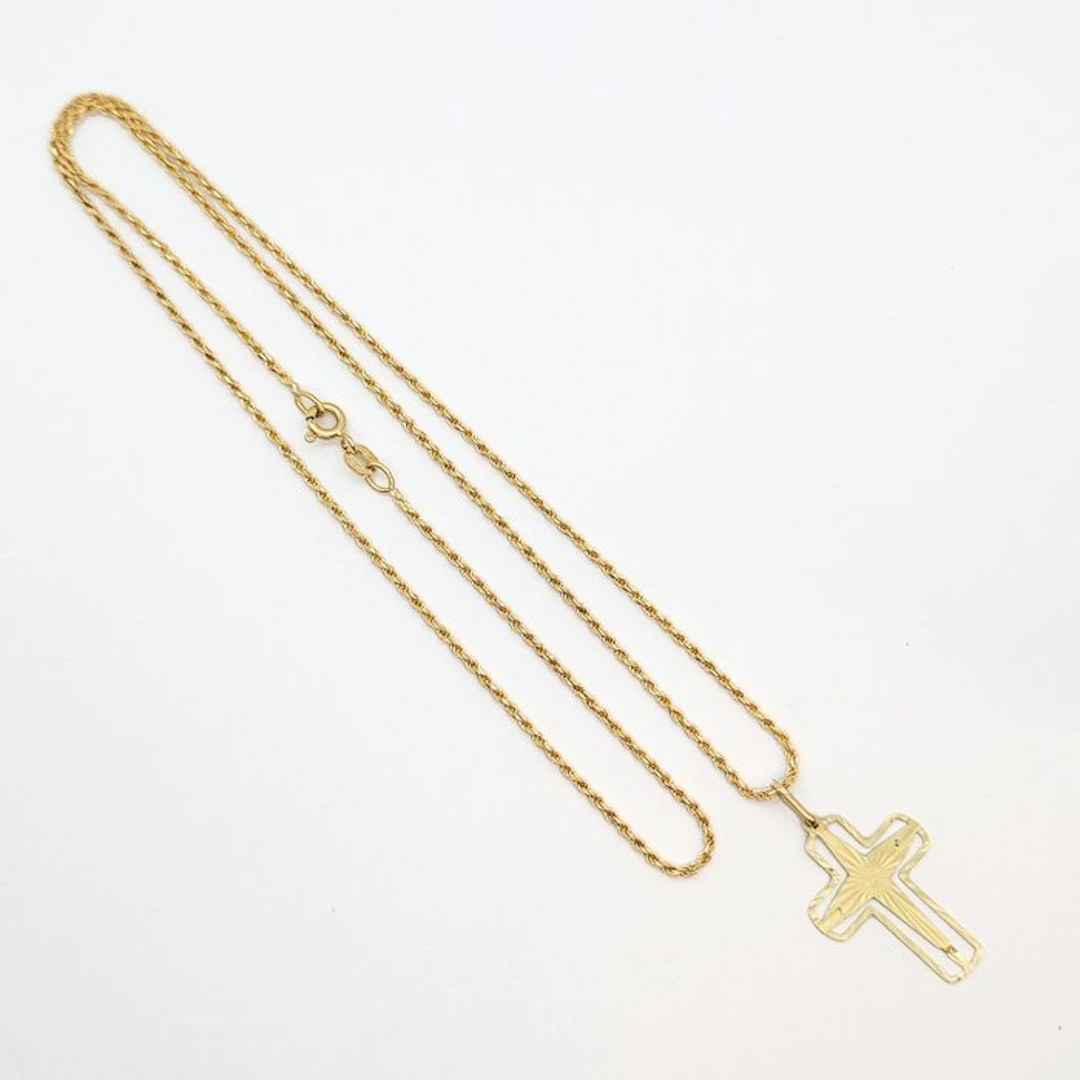 Necklace with pendant - 18 kt. Yellow gold