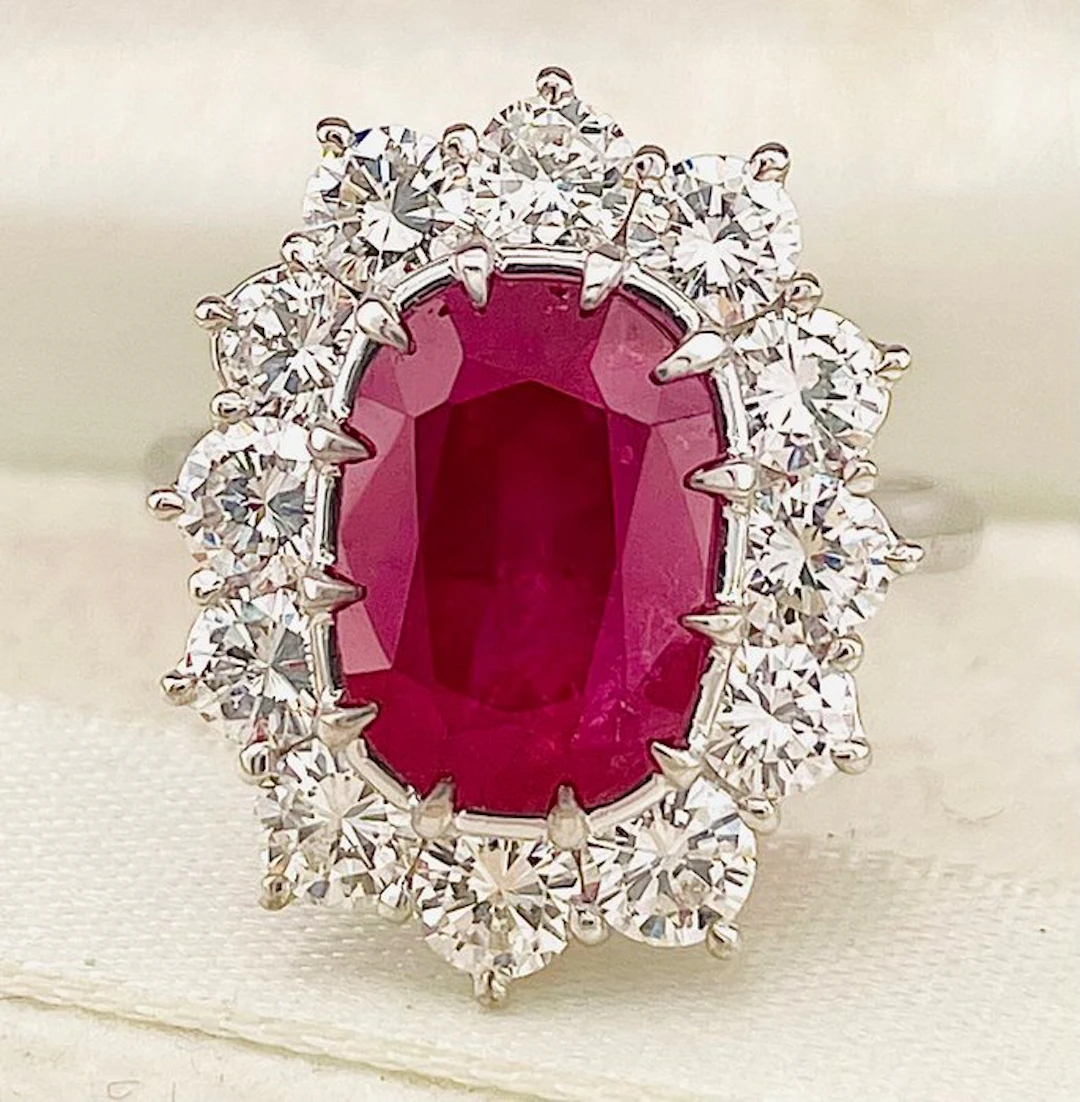 Ring - 18 kt. White gold Ruby - Diamond