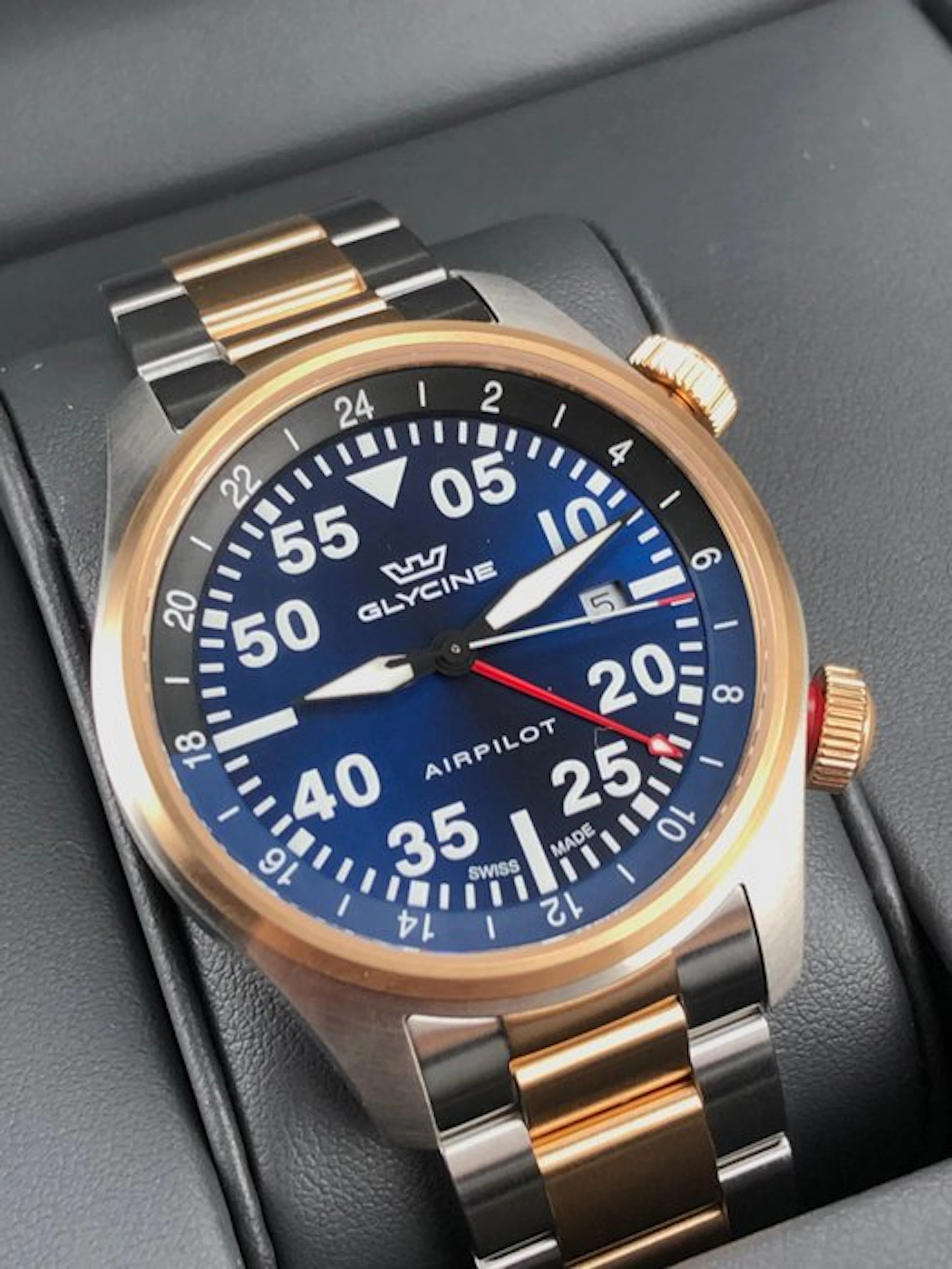 Glycine - Airpilot GMT Two-Tone Blue Date - GL0349 - Men - 2020-2025