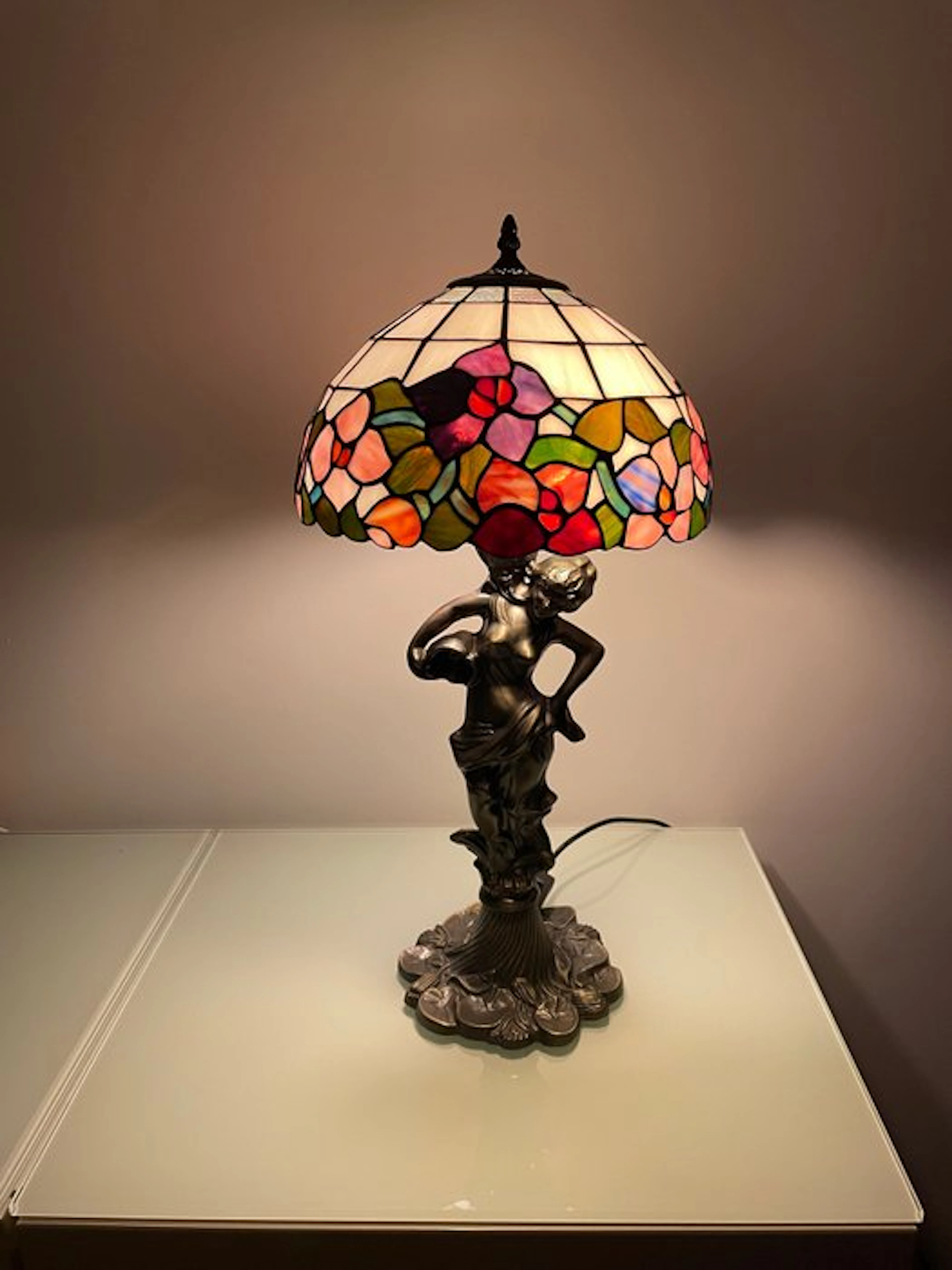 Table lamp - Floral Design - Glass, Lead - Tiffany Style Art Nouveau