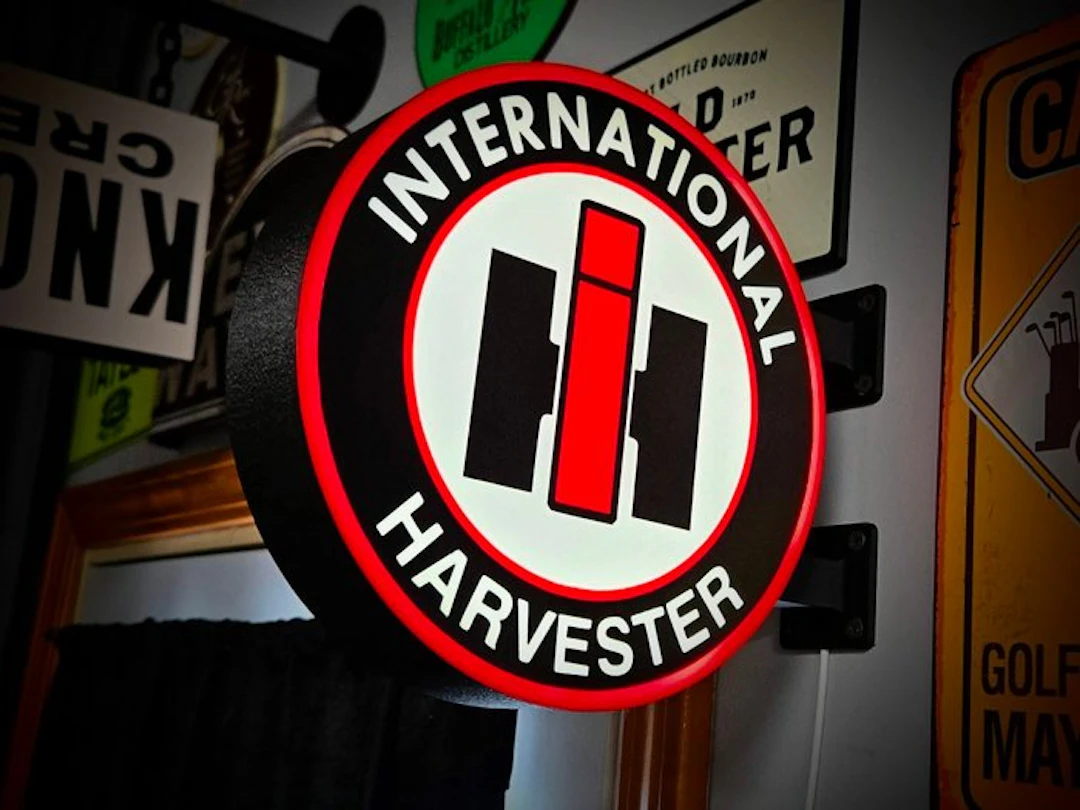 INTERNATIONAL HARVESTER illuminated sign