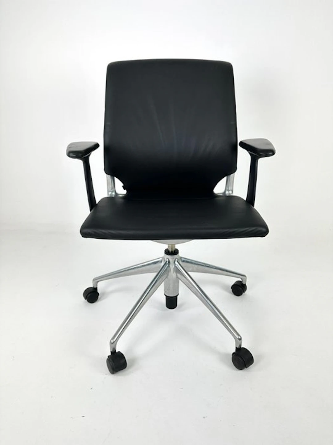 Vitra - Alberto Meda - Office chair - Meda Chair - Aluminium, Leather