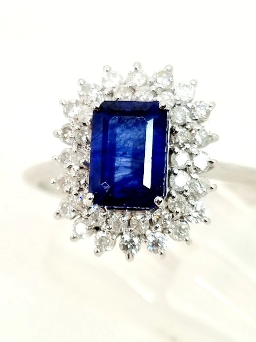 Ring - 18 kt. White gold Sapphire - Diamond