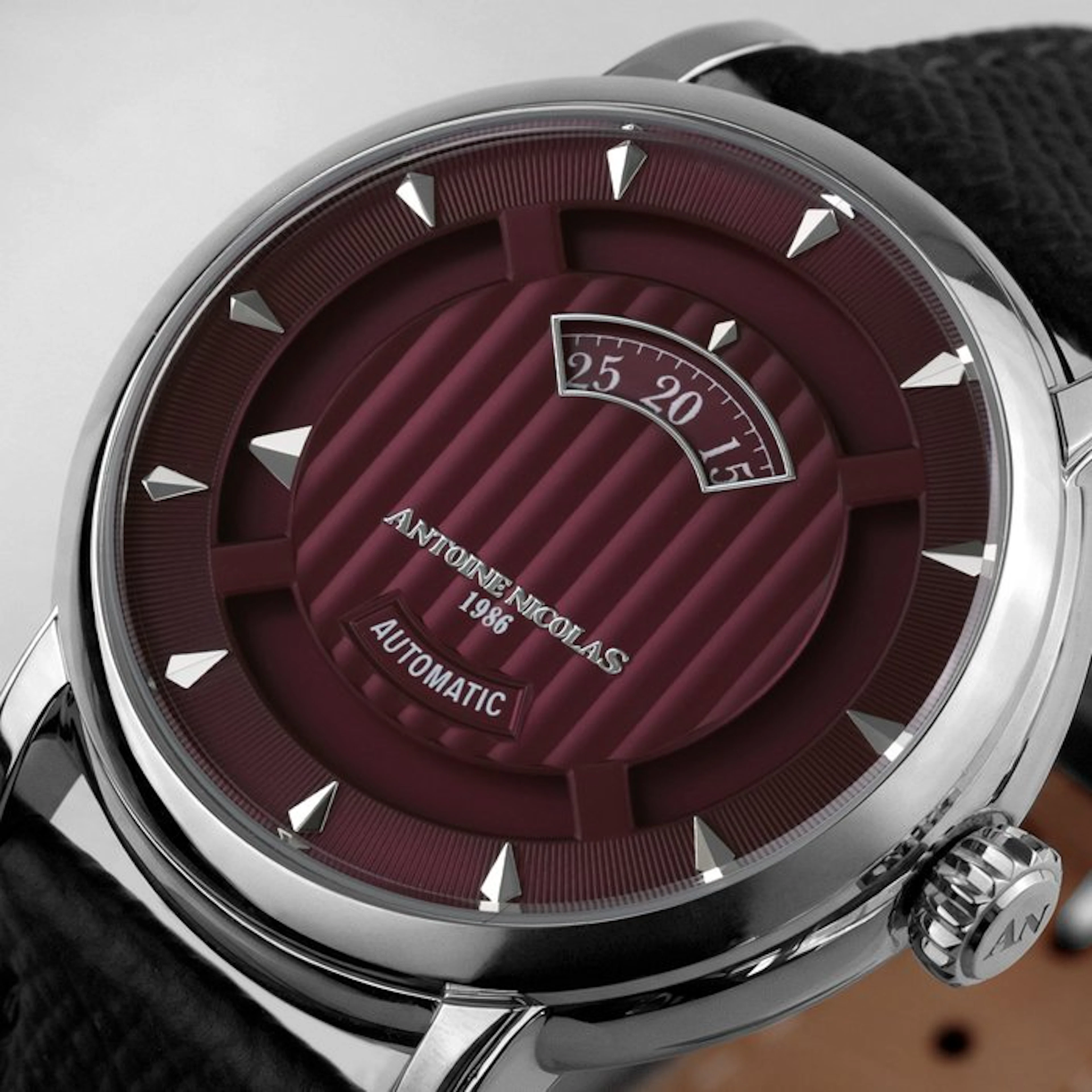 Antoine Nicolas 1986 - London kinetic - No reserve price - Unisex - 2025+