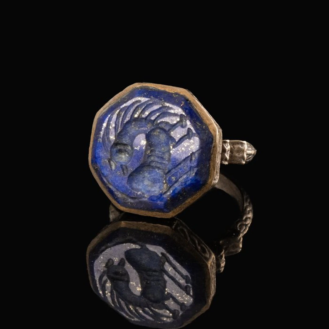 Ottoman Empire Ring with Lapis Lazuli Intaglio with Lion (No reserve price)