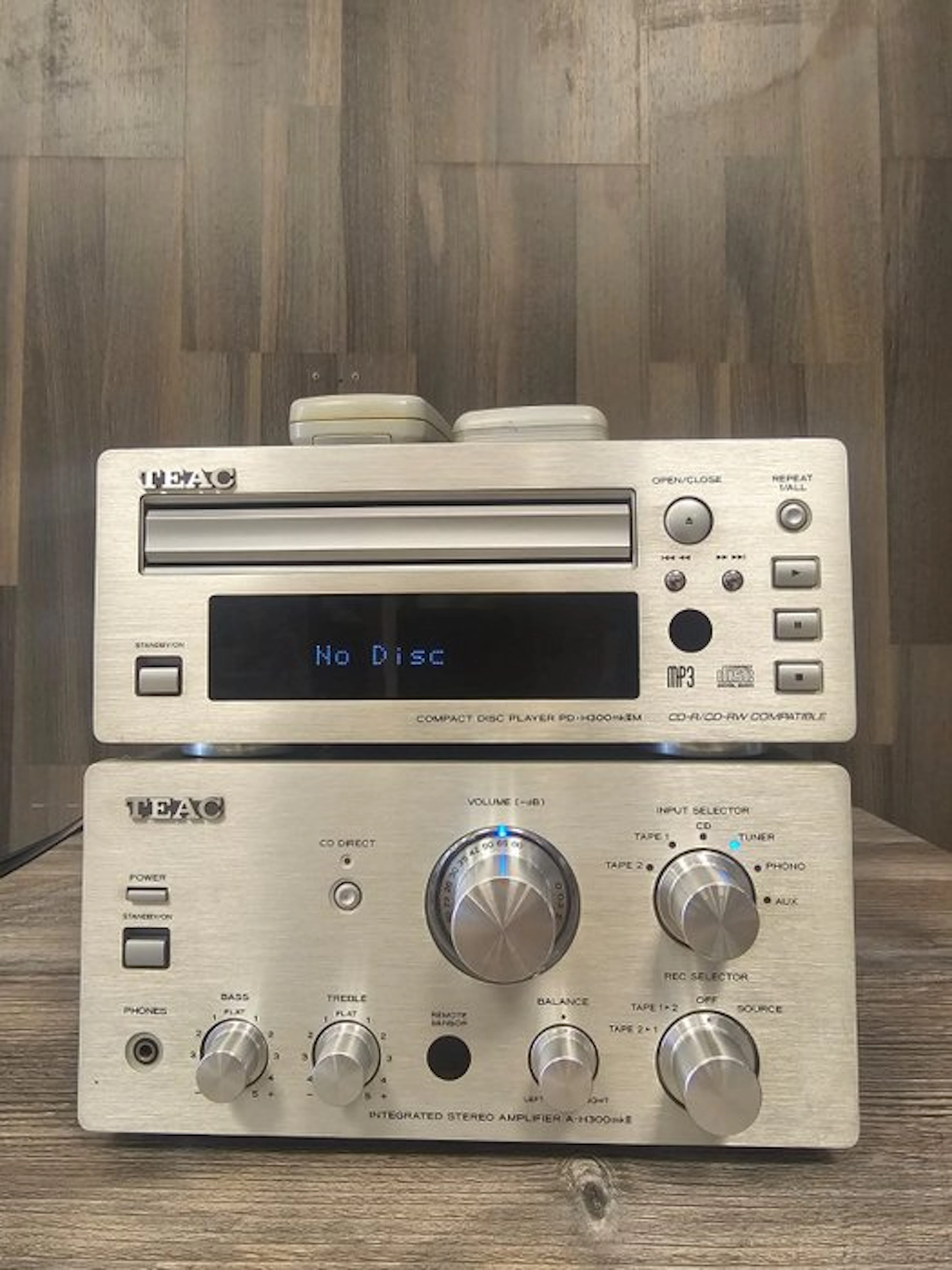 TEAC - PD-H300 mk II + A-H300 mk II Hi-fi set