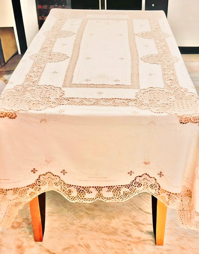 Table service for 12 (13) - Linen