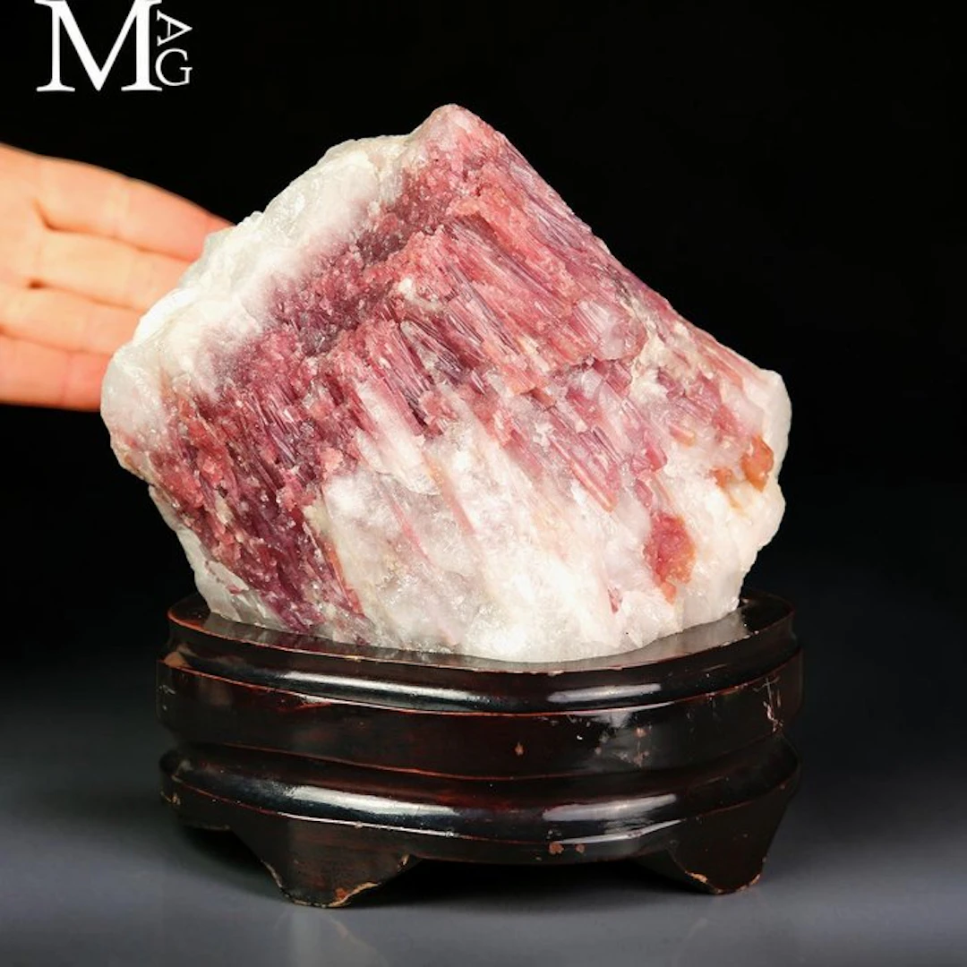 Extraordinary Mineral Specimen - Pink Tourmaline on...