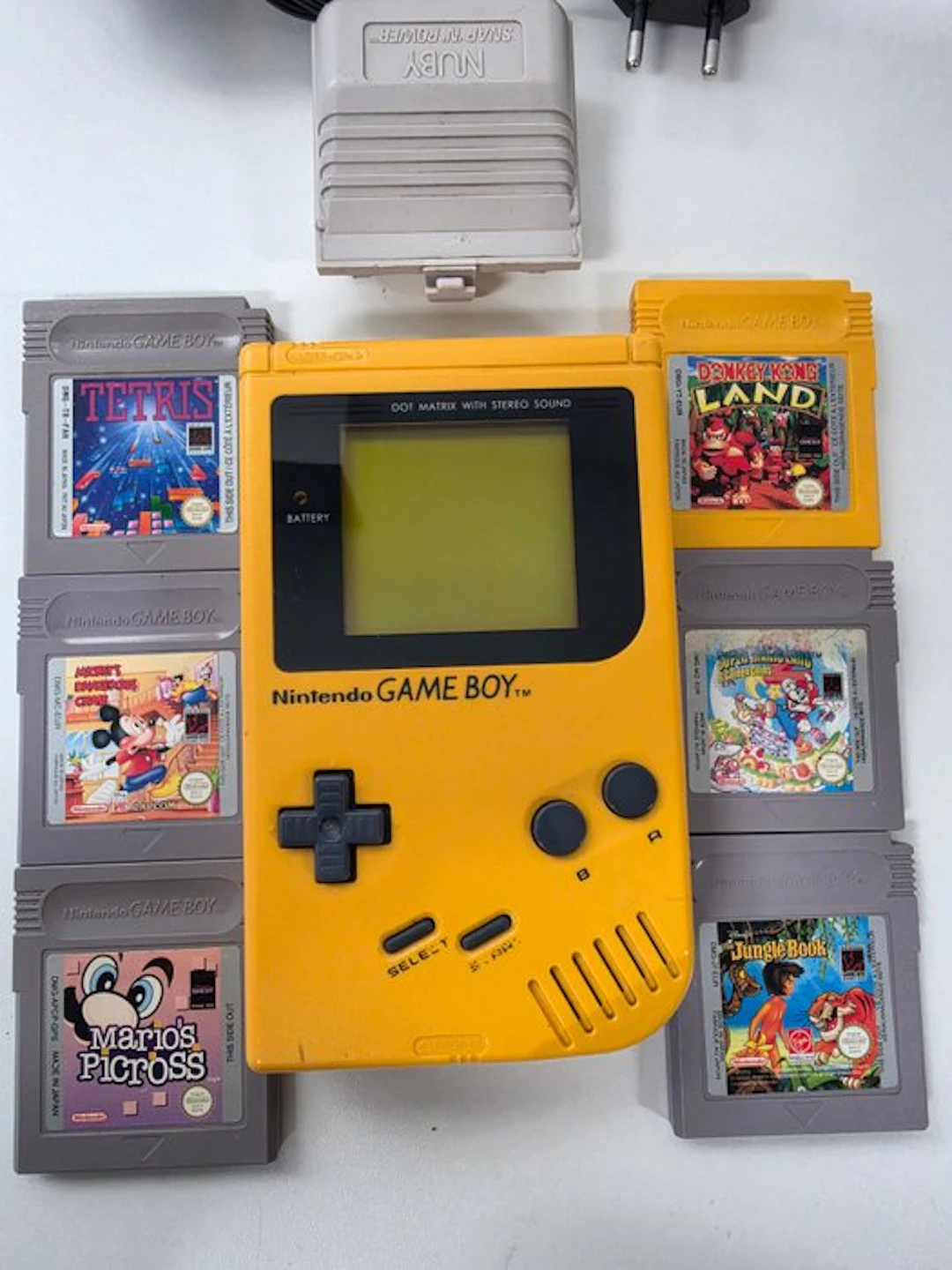 Nintendo - Gameboy Classic - Game Boy Classic Yellow...