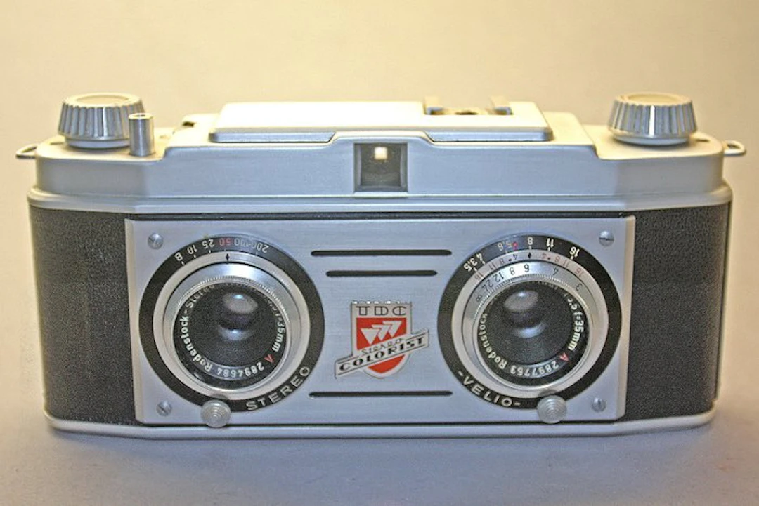 Bell & Howell Colorist Stereo Stereo camera