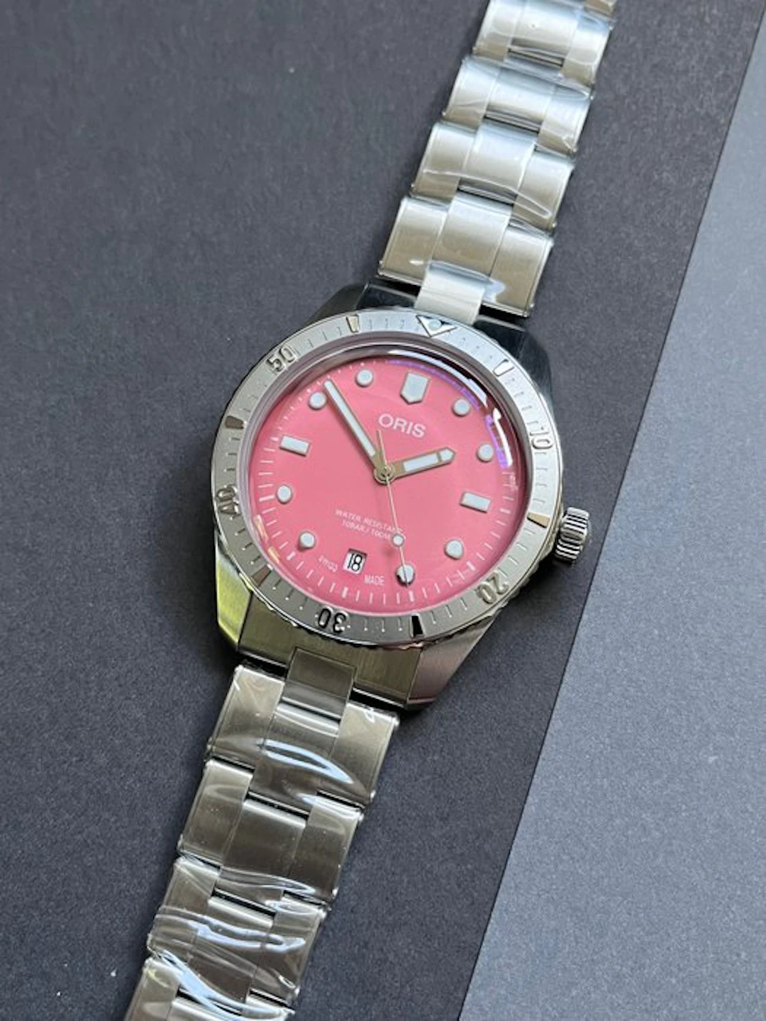 Oris - Divers Sixty-Five ‘Cotton Candy’ Pink - 01 733...