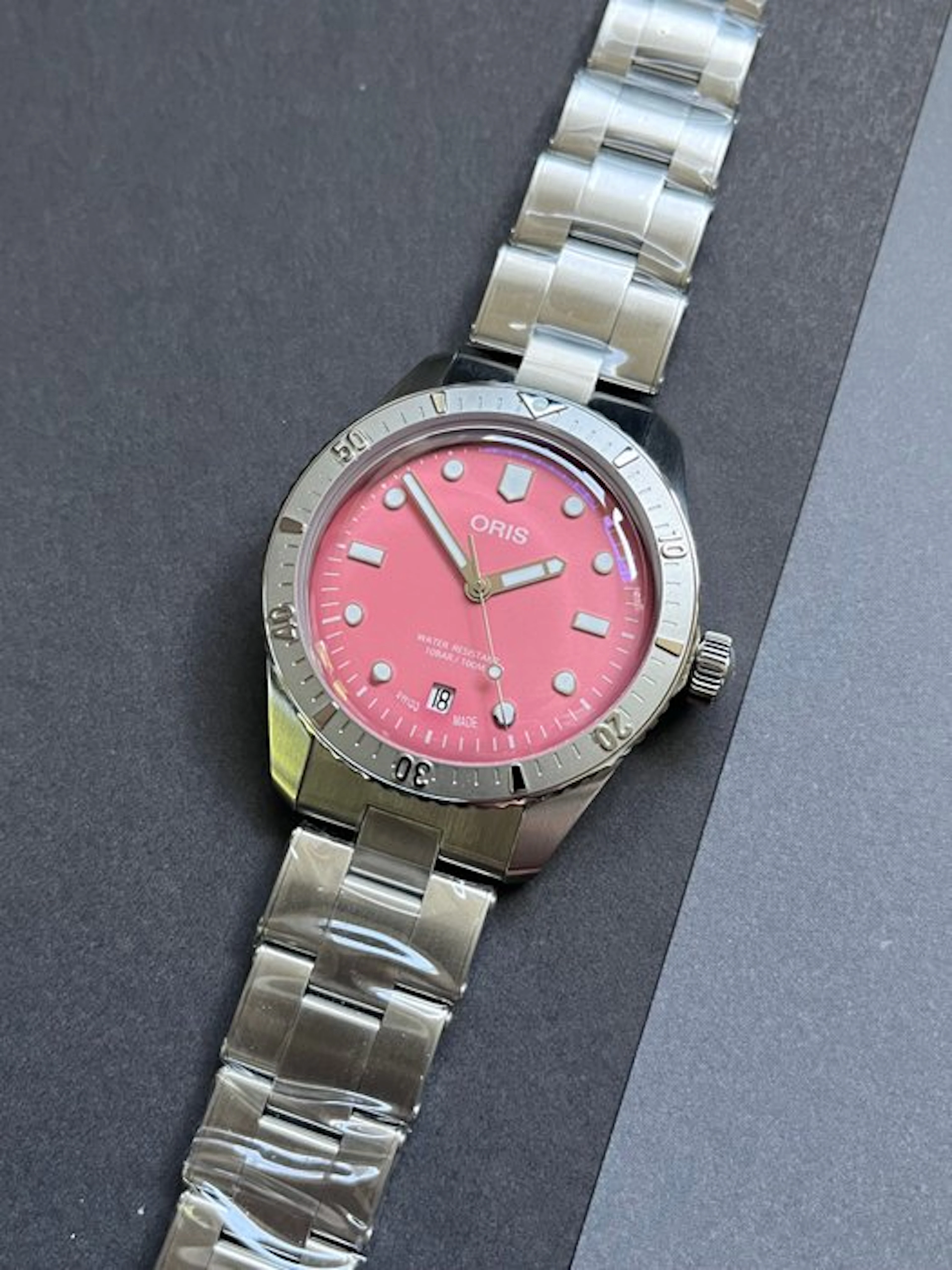 Oris - Divers Sixty-Five ‘Cotton Candy’ Pink - 01 733...