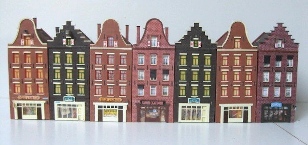 Faller N - Model train scenery (7) - Old Dutch city buildings, 7-piece