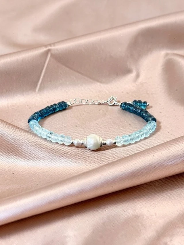 Pearl - Silver - Bracelet - Akoya, aquamarine, topaz