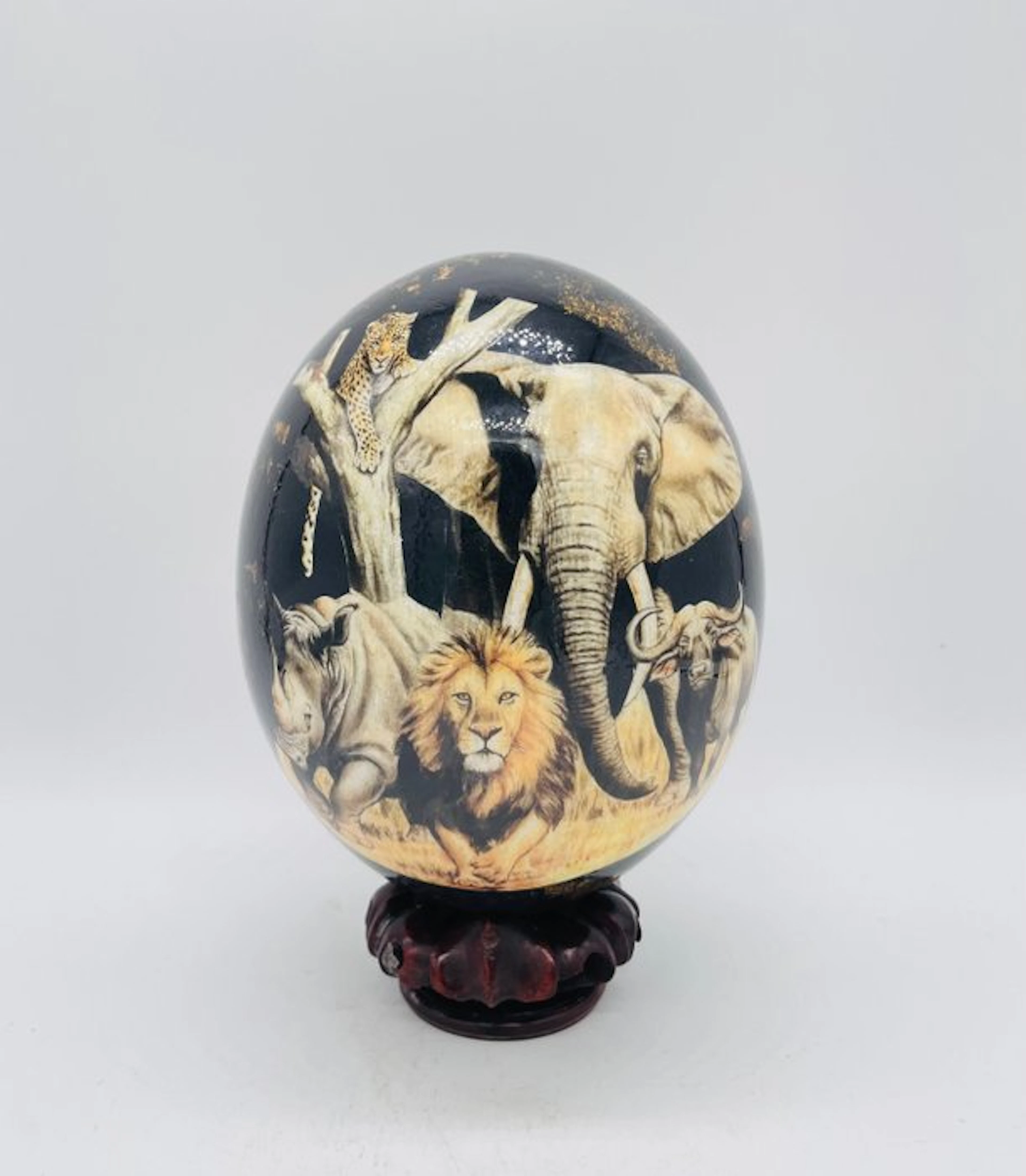 Ostrich Egg - Genus Struthio - 17 cm - 11 cm - 11 cm- Non-CITES species - (1)