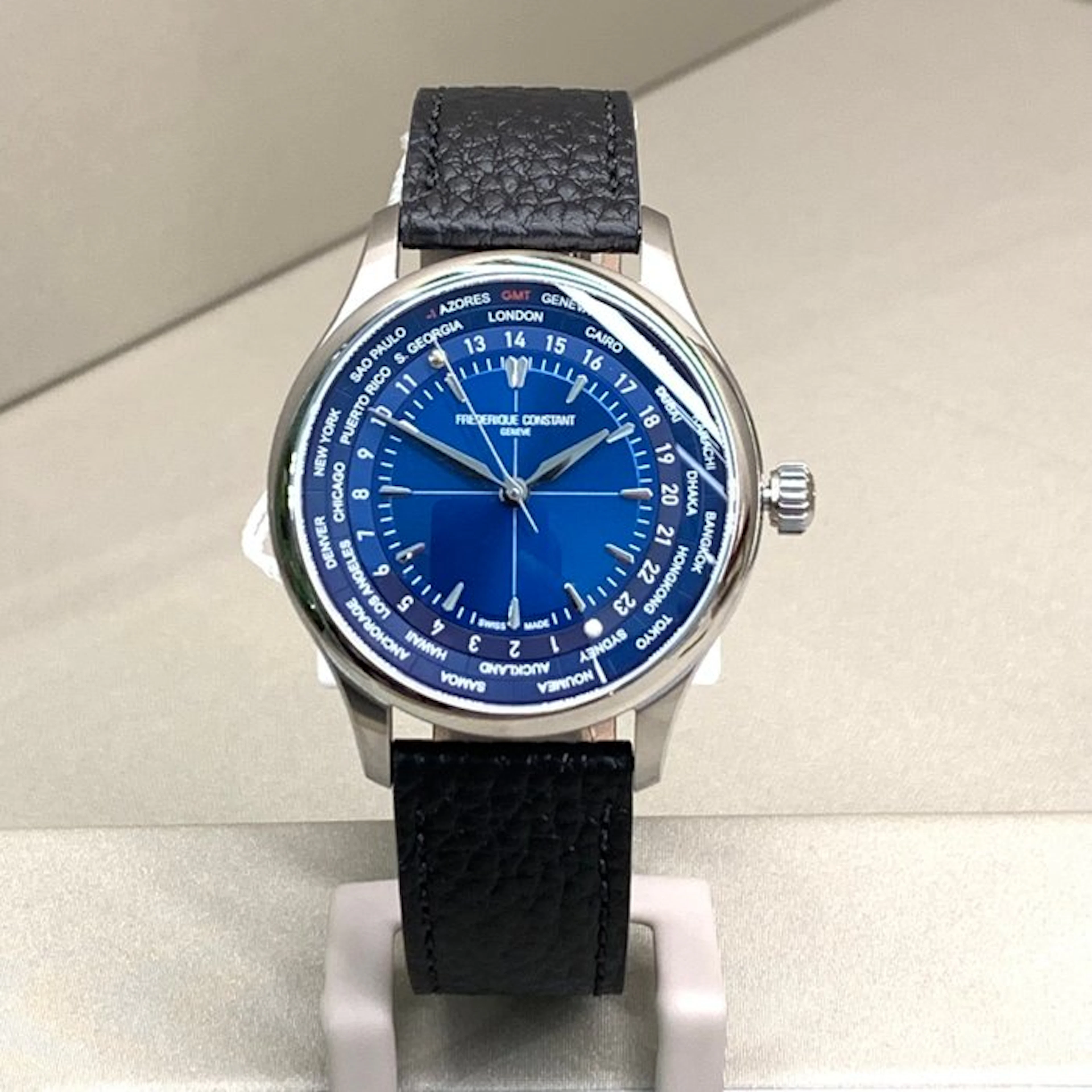 Frédérique Constant - Manufacture Classics Worldtimer...