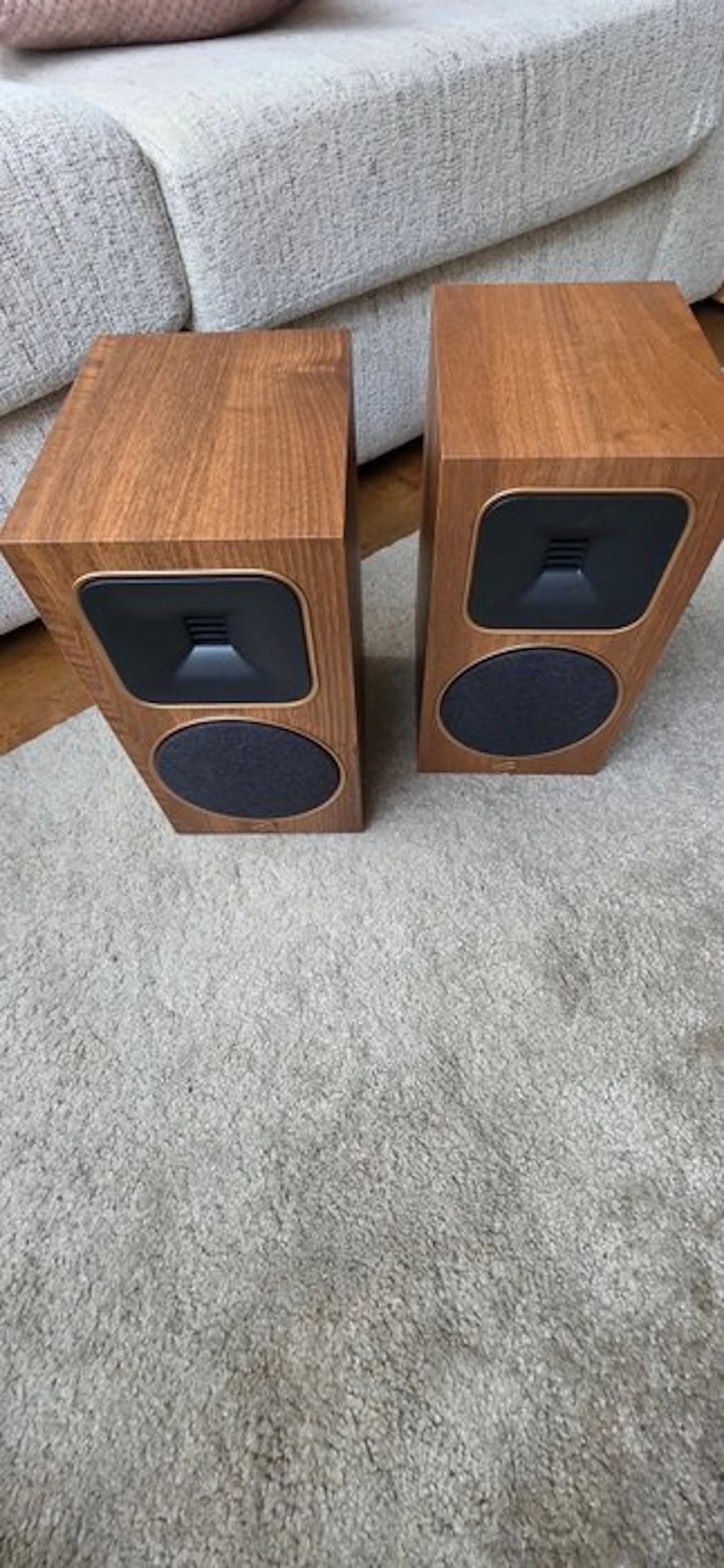 Martin Logan - Foundation B1 / 2-Way Bookshelf Speaker set