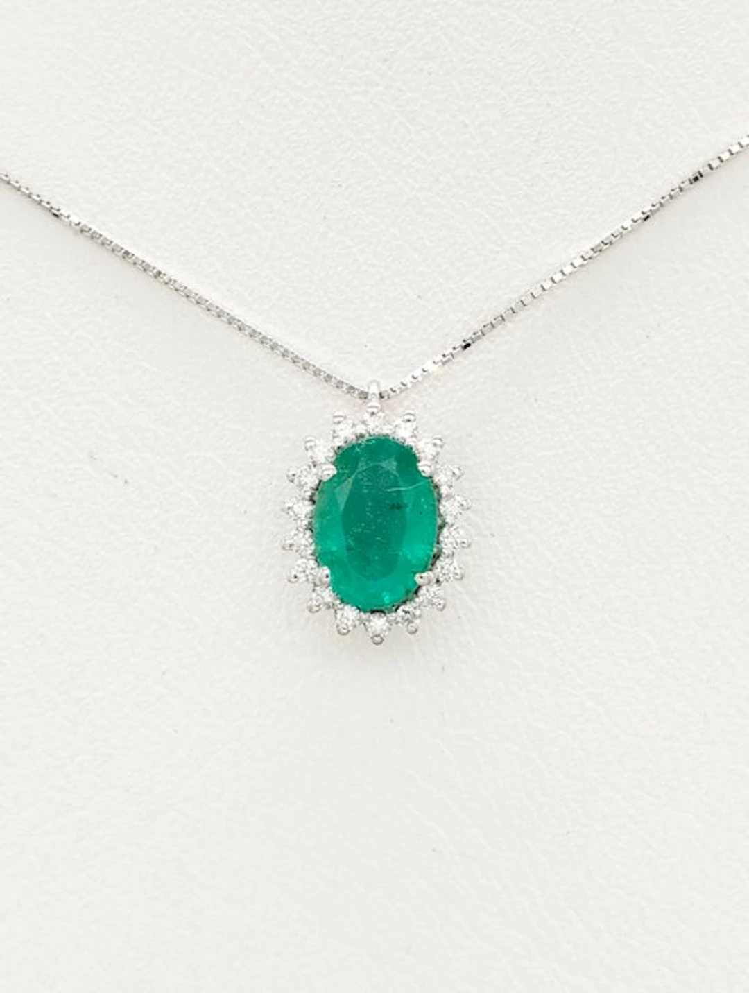 No reserve price - Necklace - 18 kt. White gold Emerald - Diamond