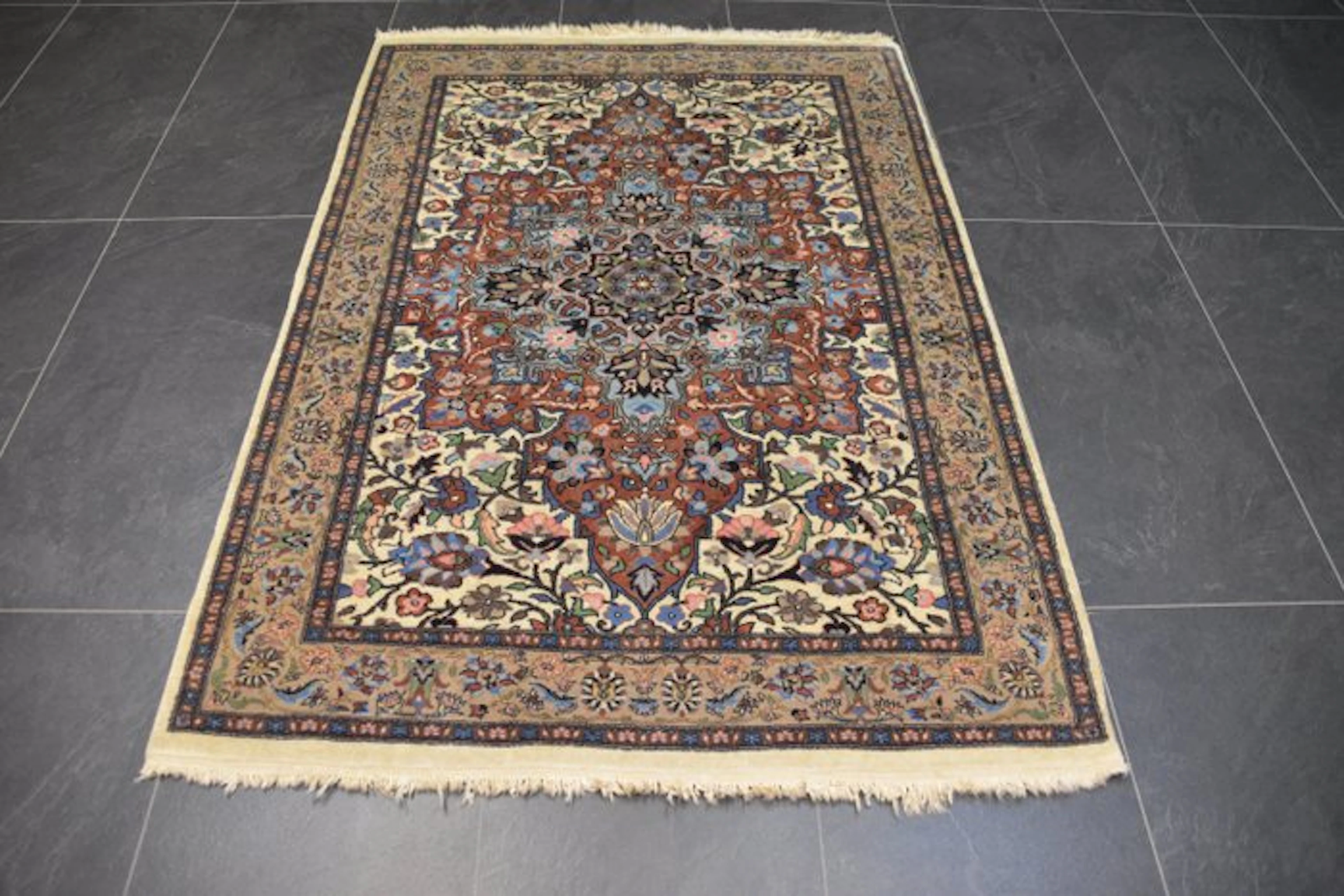 Tabriz - Carpet - 173 cm - 122 cm