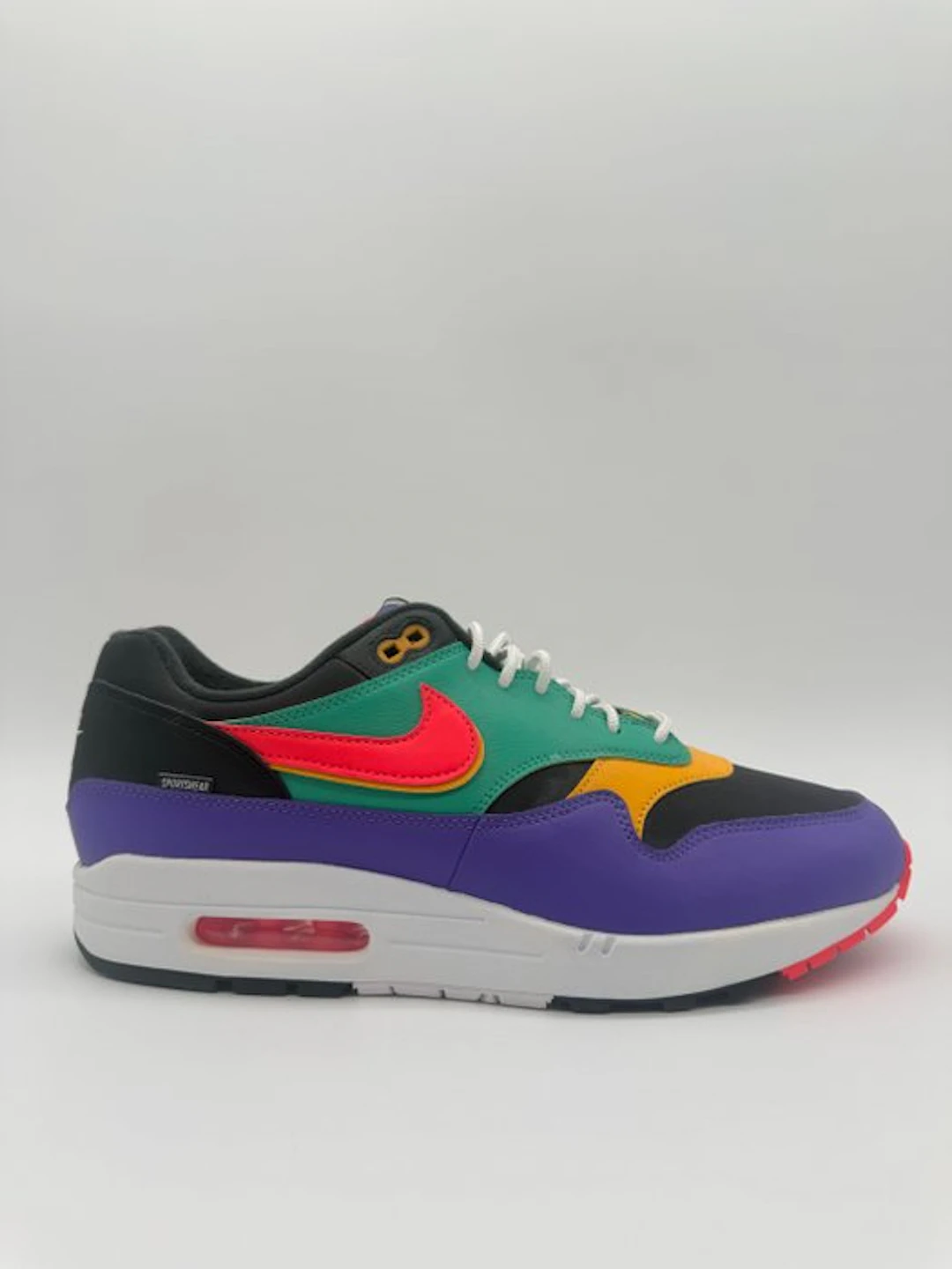 Nike - Nike Air Max 1 Windbreaker - Sneakers - Size: EU 44.5