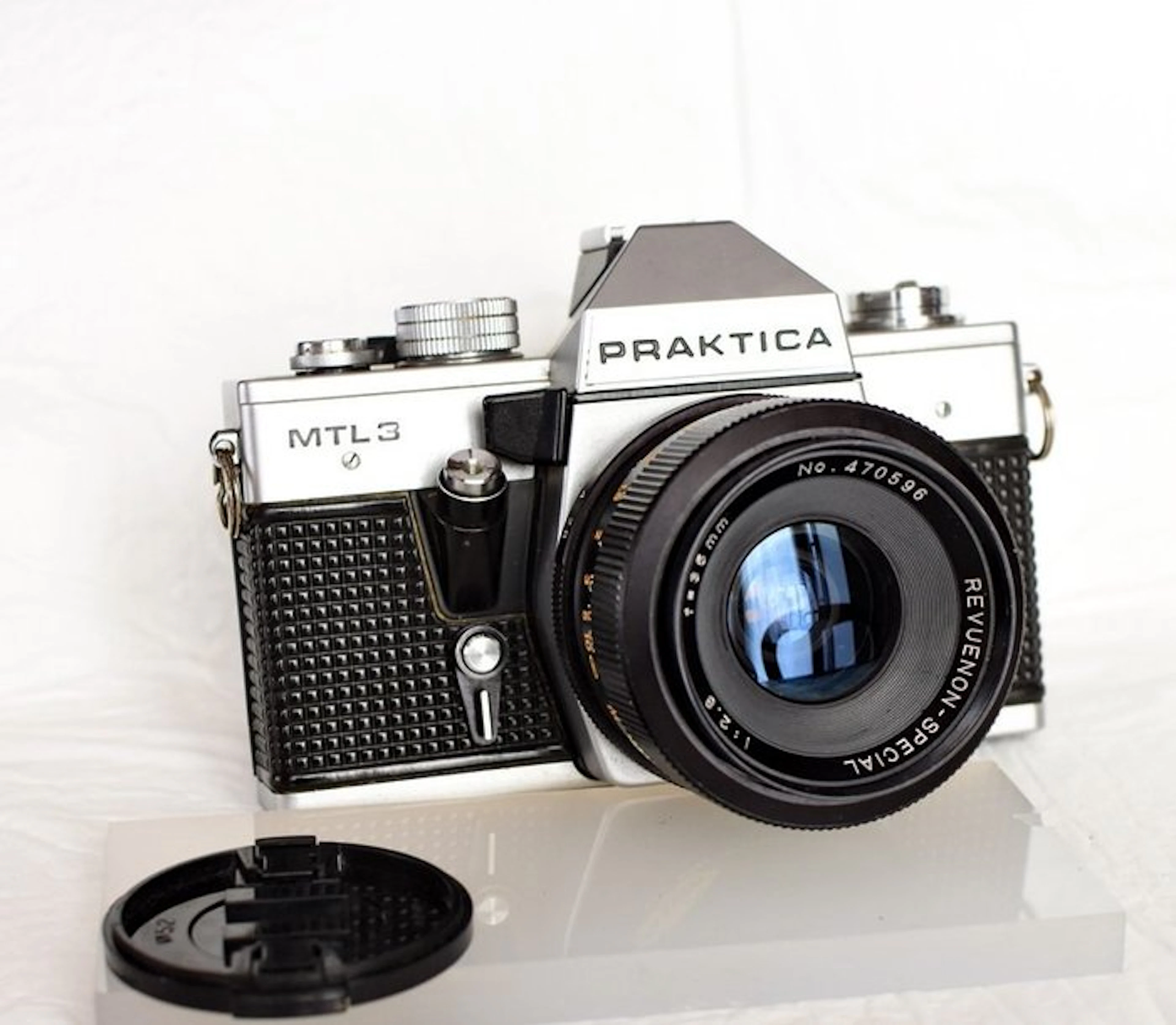 Praktica MTL3 + Revuenon 2,8/35mm | Single lens reflex camera (SLR)