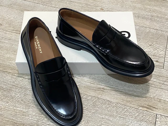 Givenchy - Moccasins - Size: EU 42 - New in box
