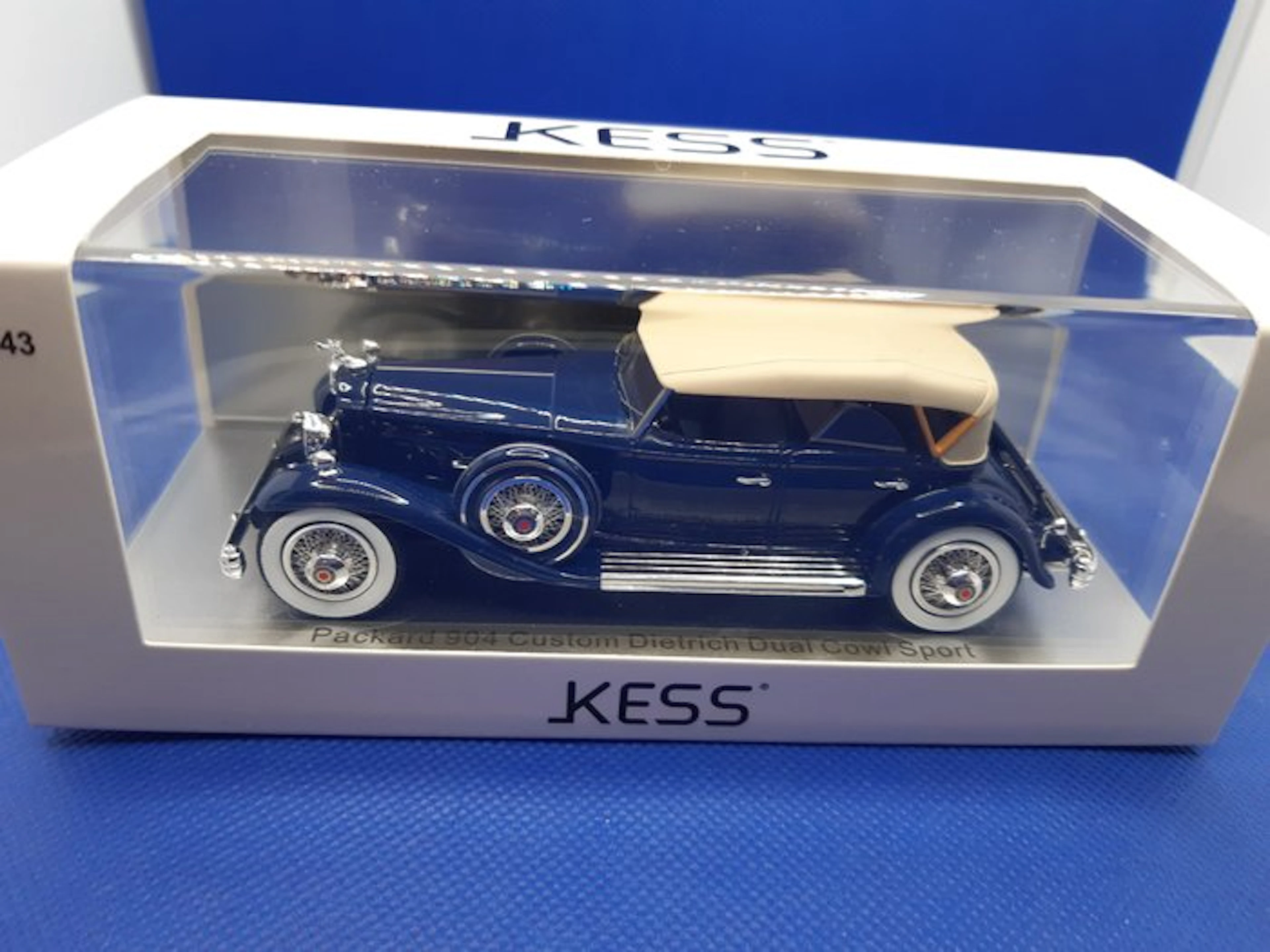 Kess 1:43 - Model car - Packard 904 Custom Dietrich Dual...