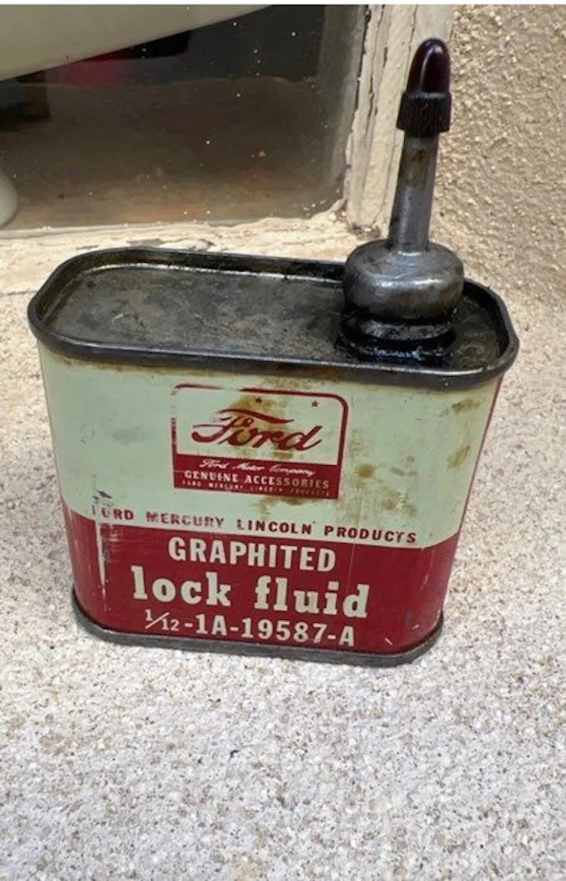 Oil Can - Ford - Bidon d'huile pour serrures graphité - 1950