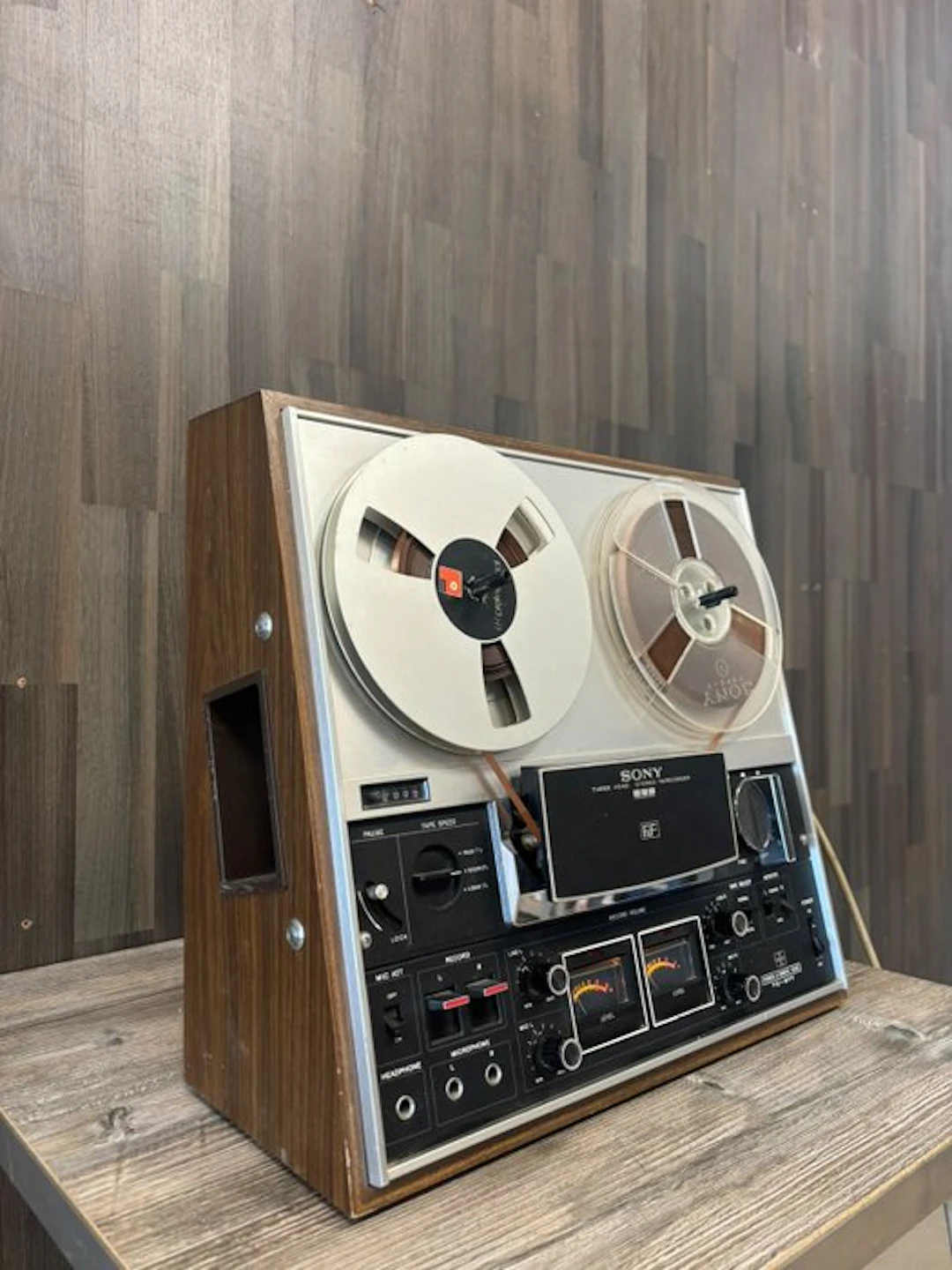 Sony - TC-377 / 3-Head, 4-Track, 2-Channel Stereo Reel to reel deck 26 cm