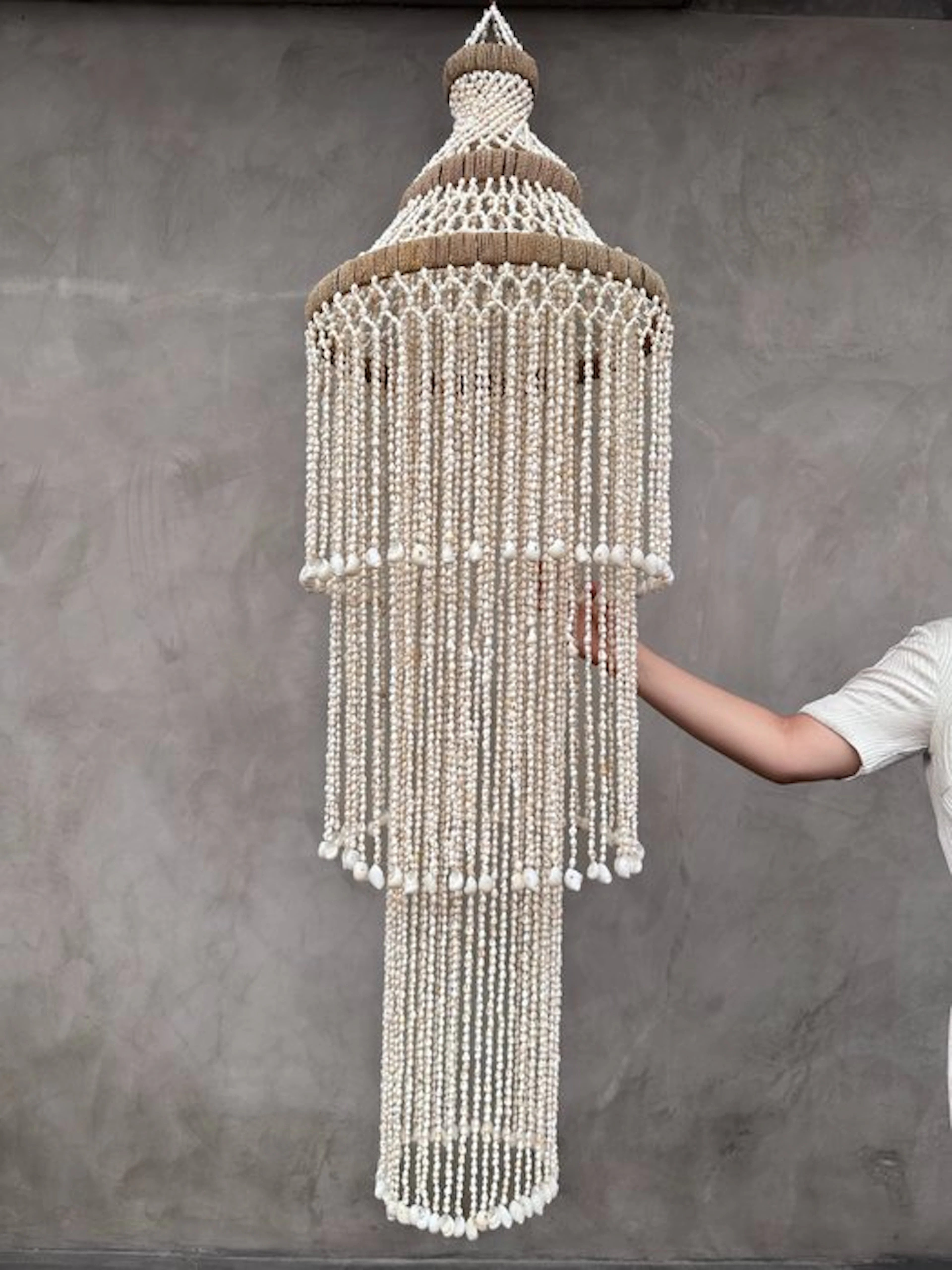 NO RESERVE PRICE - SL04 - Stunning Shell Chandelier - Chandelier - Shell