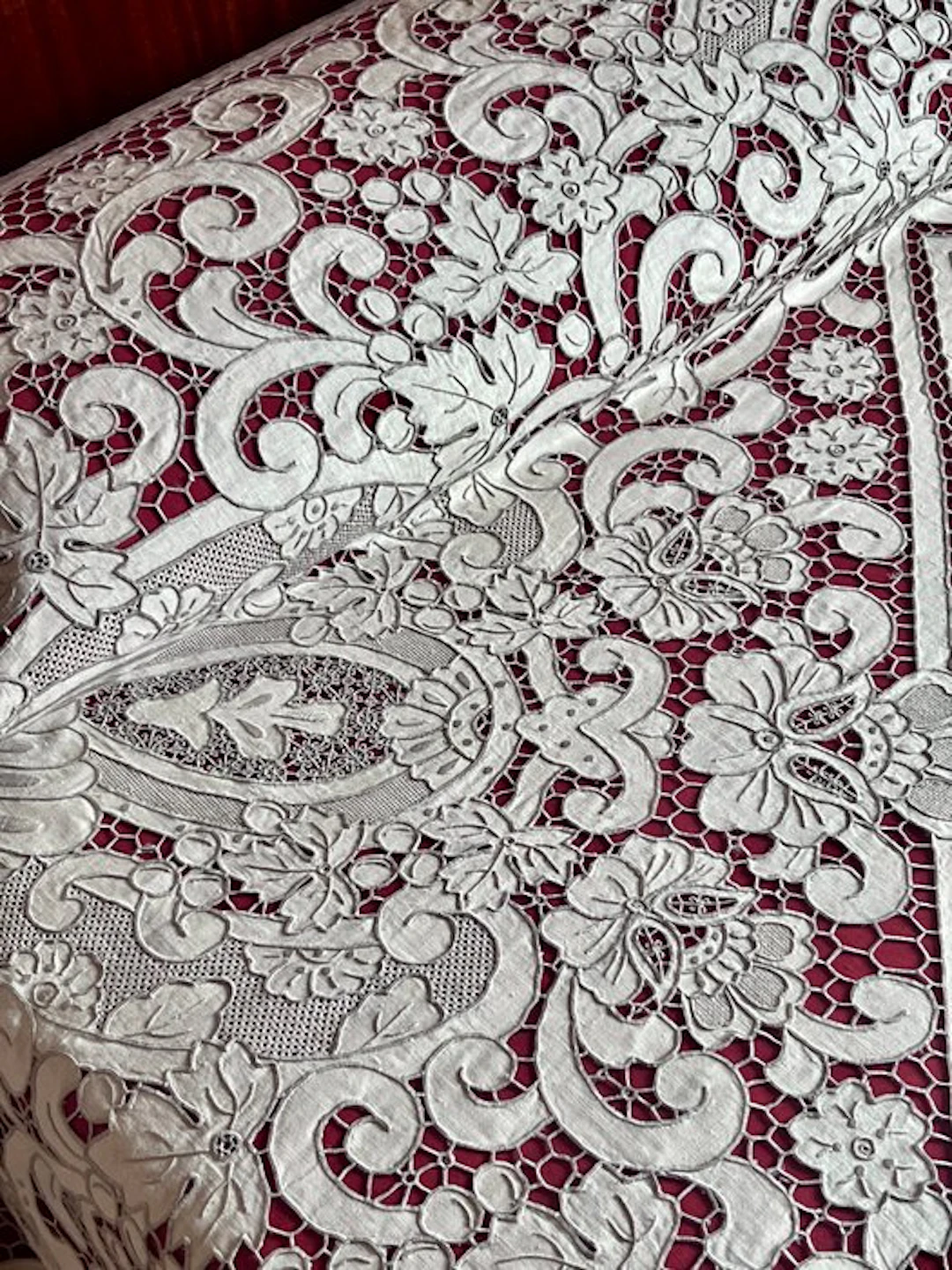 Antique museum-quality bedspread
