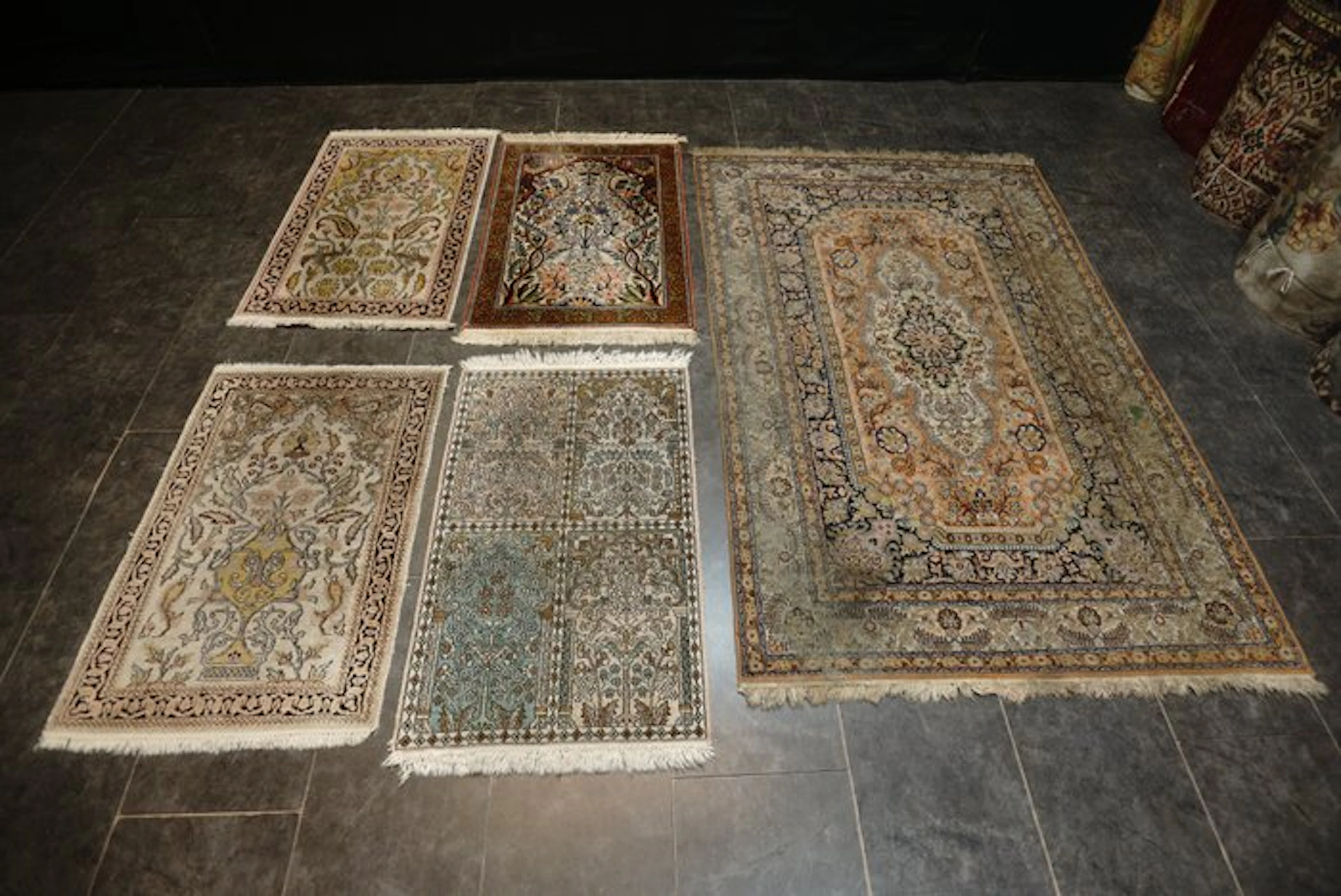 Cashmere Silk Vintage 5x - Carpet - 186 cm - 123 cm