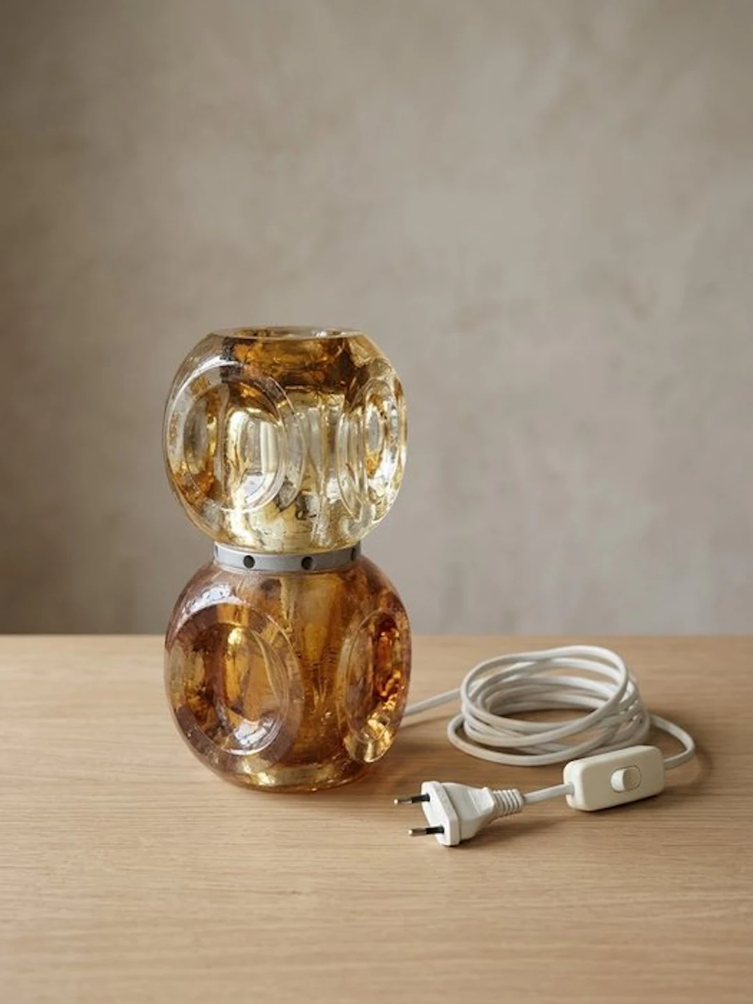 Rare lampe de table « Totem Cubique » en verre de Murano...