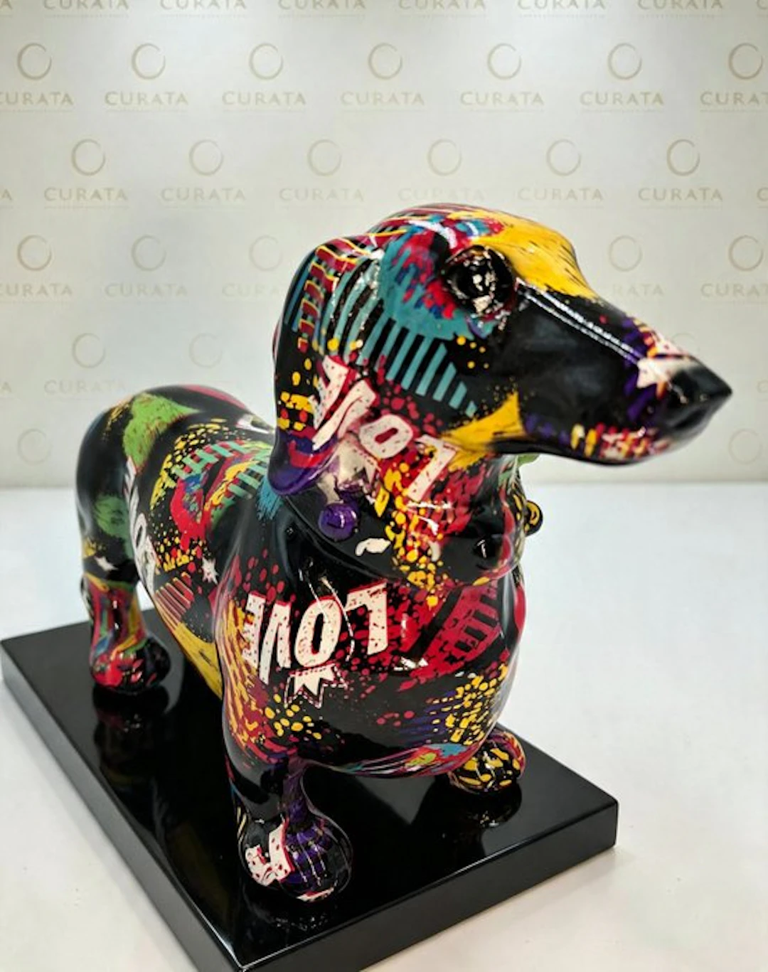 Figurine - Bassotto Decorativo in Resina Stile Street Art e Graffiti - Resin