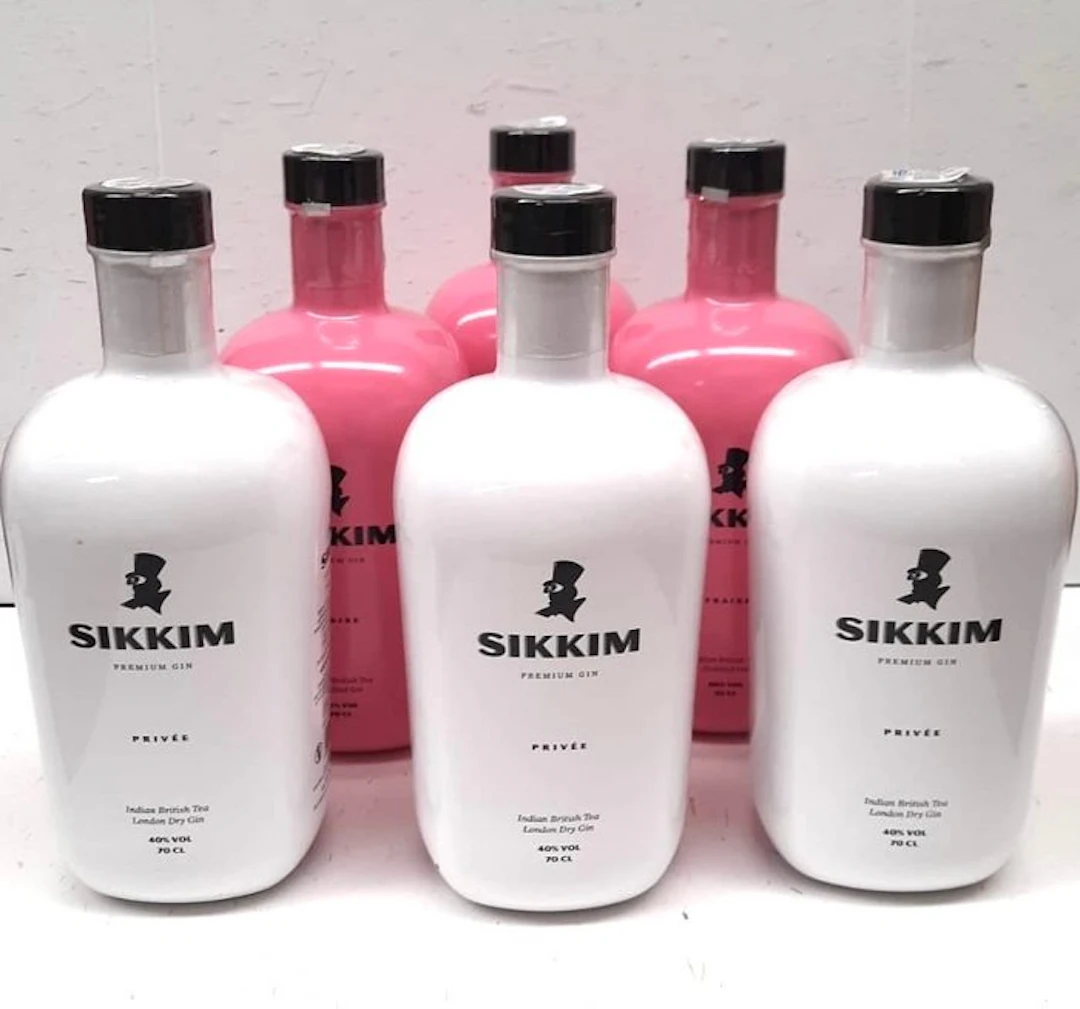 Sikkim - Privée & Fraise - 70cl - 6 bottles