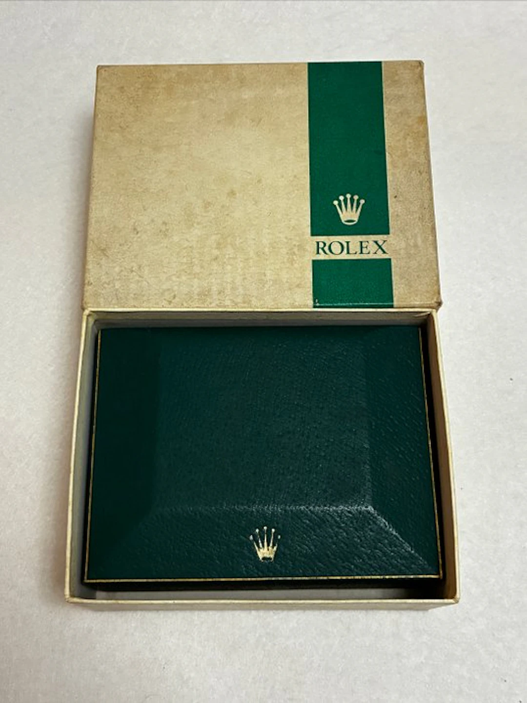 Rolex - STUNNING Vintage "Pyramid" Box Ref